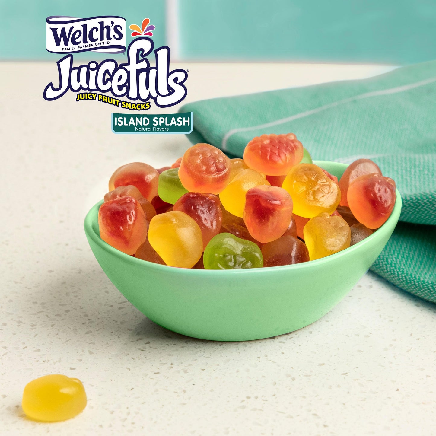 Welch's Juicefuls Juicy Fruit Snacks, Berry Blast & Island Splash, Fruit Gushers, Bulk Pack, Individual Single Serve Bags, 1 oz (Pack of 14)