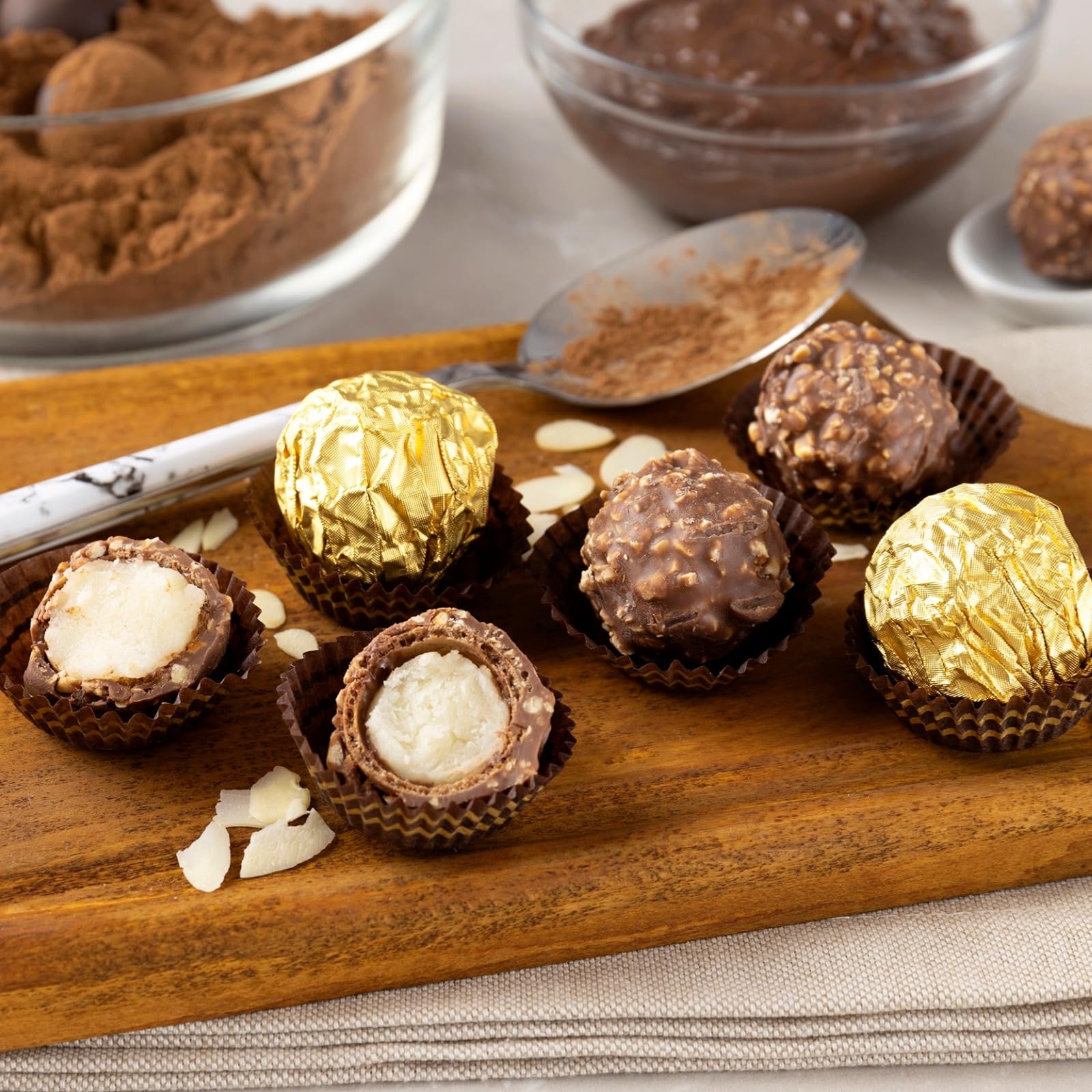 Toyosport Gold Foil Candy Wrappers for Chocolate, 100 Sheets of 7.9 x 7.9 Inches, Glossy Aluminum Foil Paper for Homemade Candies, Perfect
