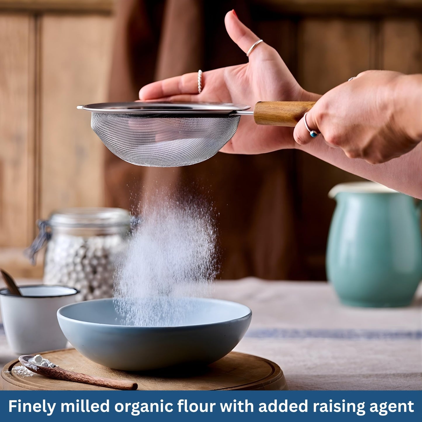 Doves Farm Organic Self Rising Flour 2.2 lb (1 kg) - Kosher & Vegan Friendly British Self Raising White Flour for Baking | Ideal for Cakes, Dessert