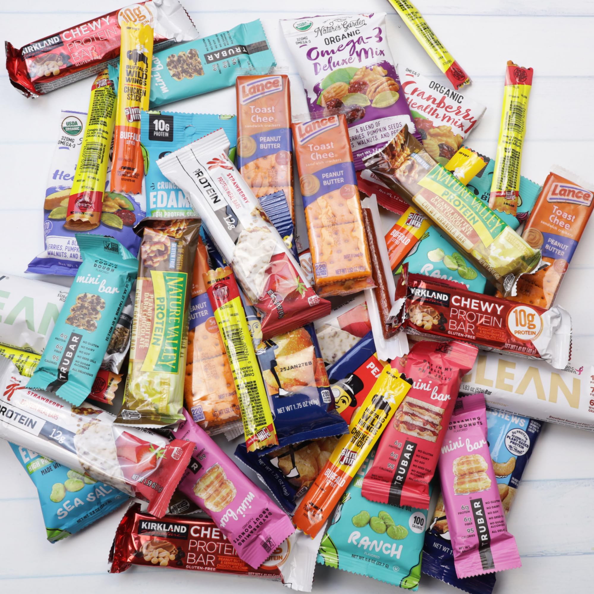 Snack Trek High Protein Snack Box, Healthy Variety Pack Care Package, Gift Basket with Assorted Treats for Men, Women, Adults, Teens, Coworkers Office