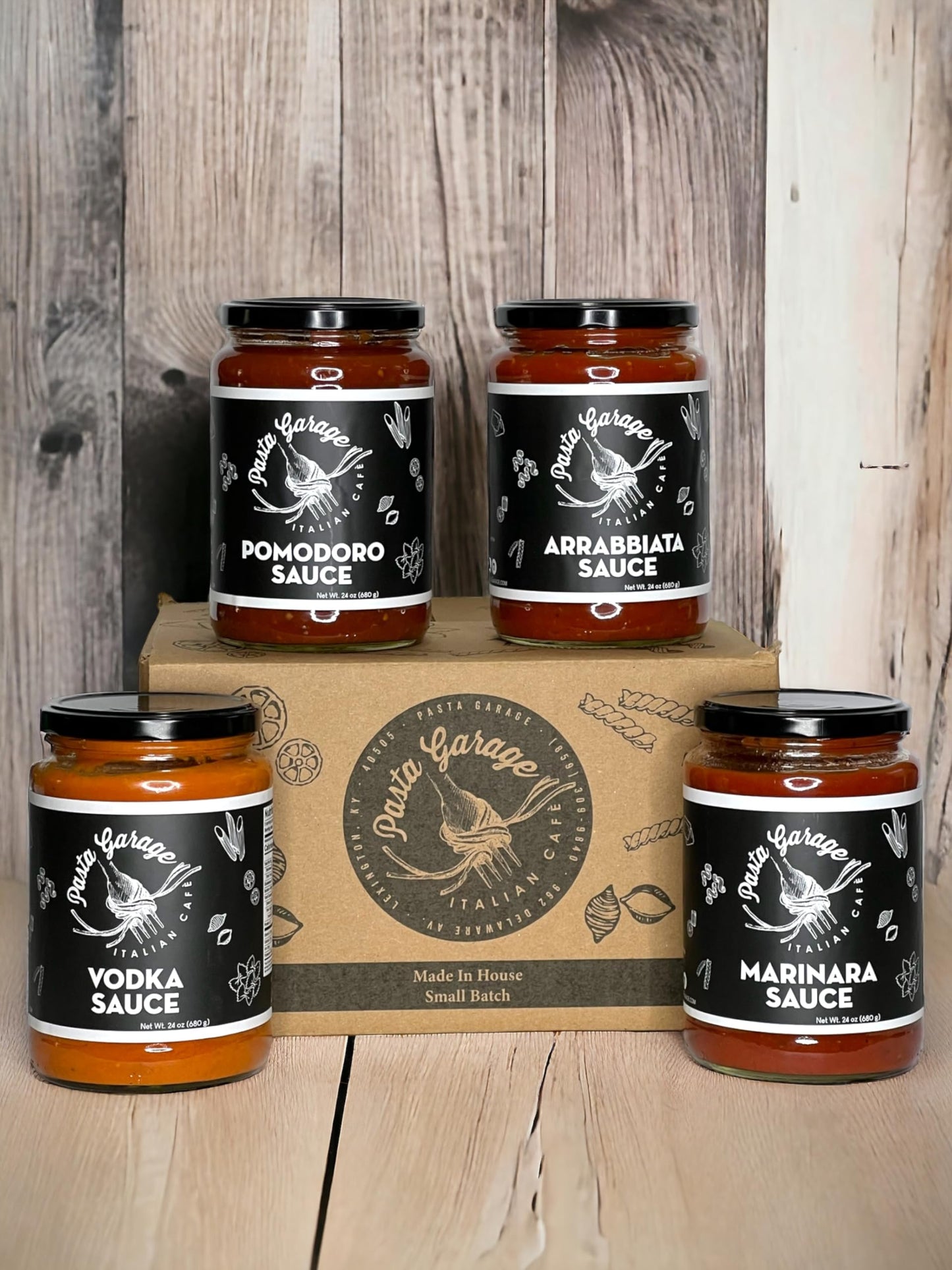 Pasta Garage Classic ARRABBIATA Sauce/World Famous Signature Recipe Spicy (Hot) Pasta Sauce/Small Batch/Slow Cooked/Vegetarian/Vegan/Gluten Free/Low