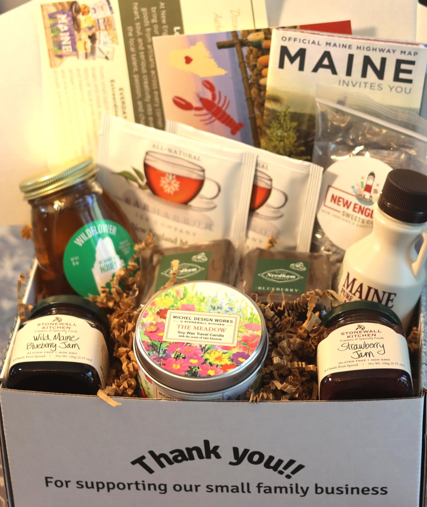 Maine Just Because Gift Box (Standard)