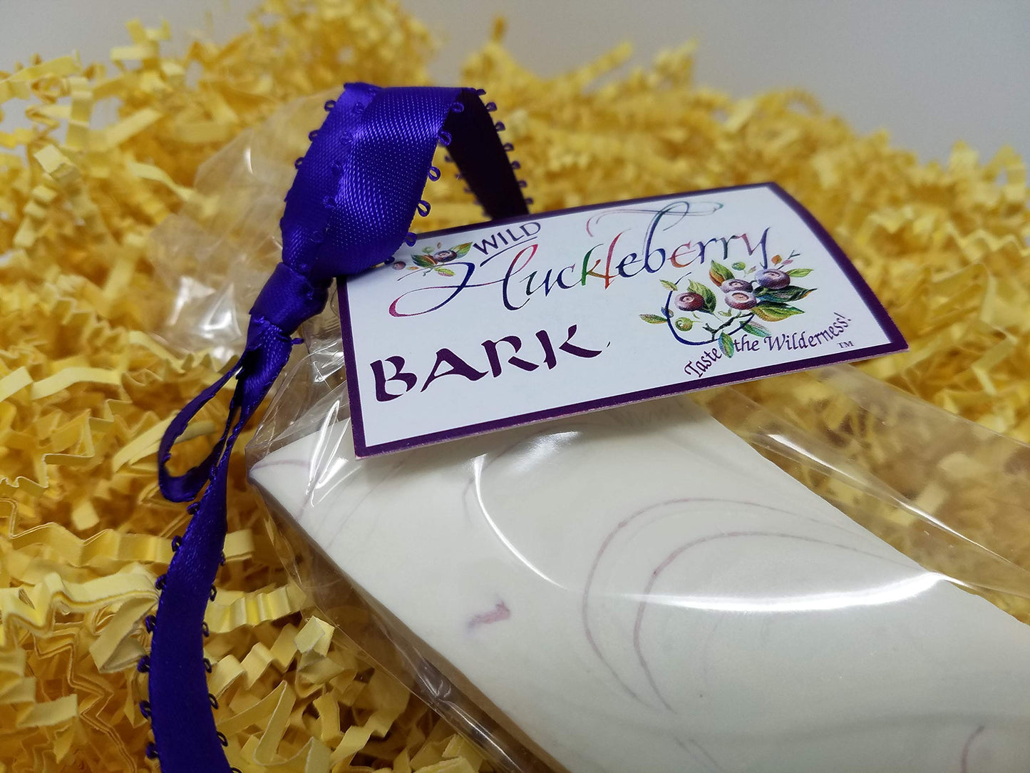 Taste the Wilderness Wild Huckleberry White Chocolate Bark 7 oz
