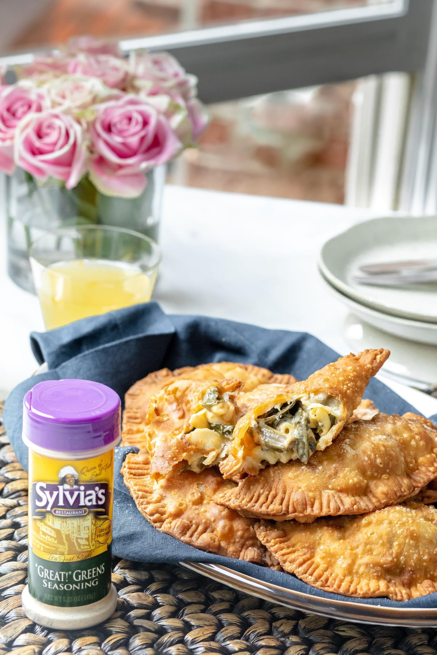 Sylvia's Restaurant Great! Greens Seasoning for Scrumptious Southern Collard Greens, All-purpose Vegetable Seasoning, 5.25oz