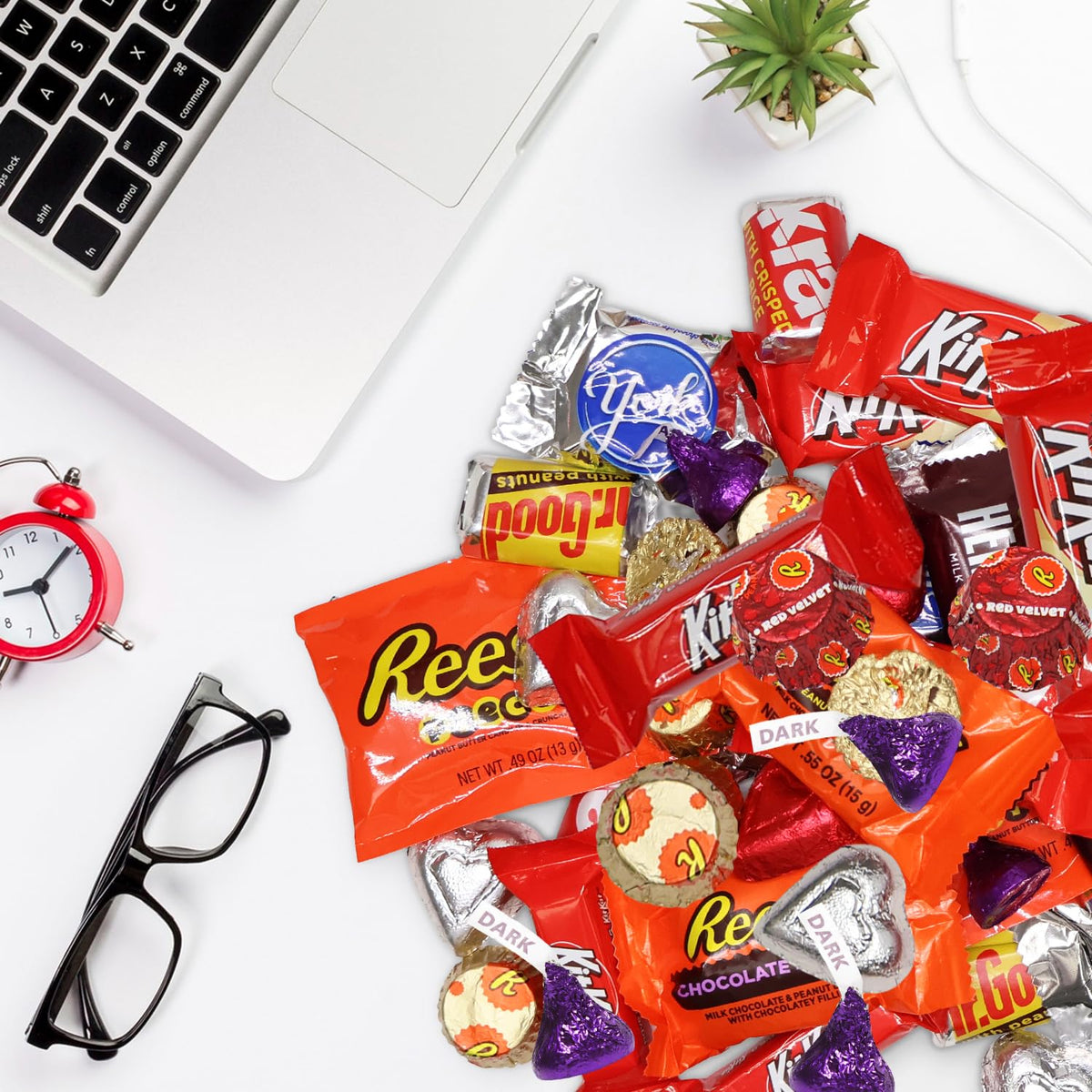 Bulk Chocolate Candy Individually Wrapped - 4 Pound Assorted Chocolate Candy Variety Pack for Classroom Parties, Gift Bags, Candy Exchanges & Treats
