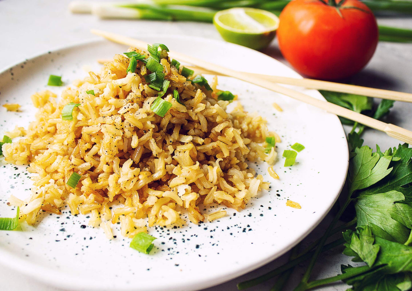 Food to Live Organic Brown Jasmine Rice, 1 Pound - Non-GMO, Whole-Grain Rice, Long-Grain Variety, Non-Irradiated, Kosher, Vegan. Rich in Fiber. Perfect for Curries, Pilafs, and Desserts
