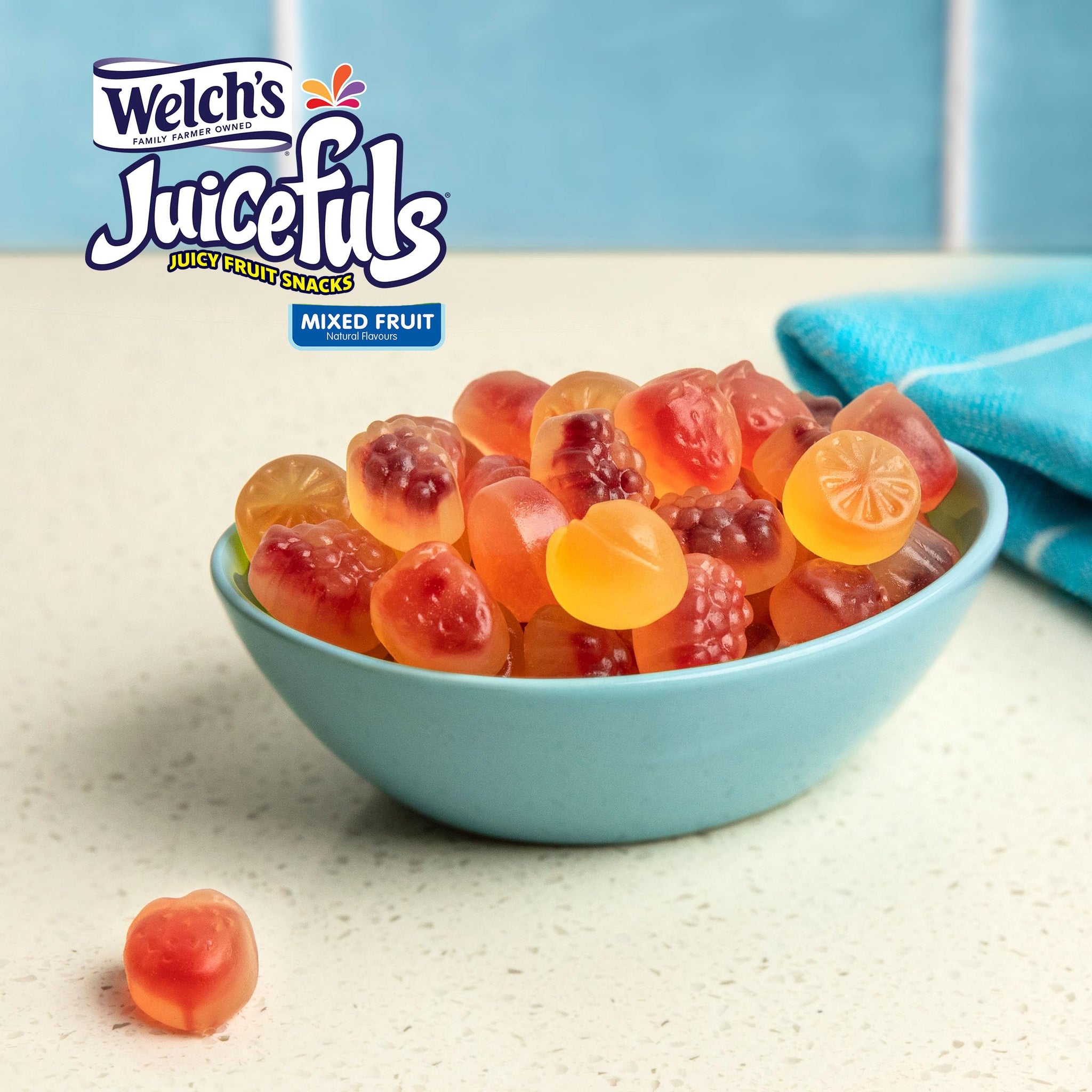 Welch's Juicefuls Juicy Fruit Snacks, Mixed Fruit, Fruit Gushers, Gluten Free, 4 Oz Sharing Size Bags (Pack of 3)