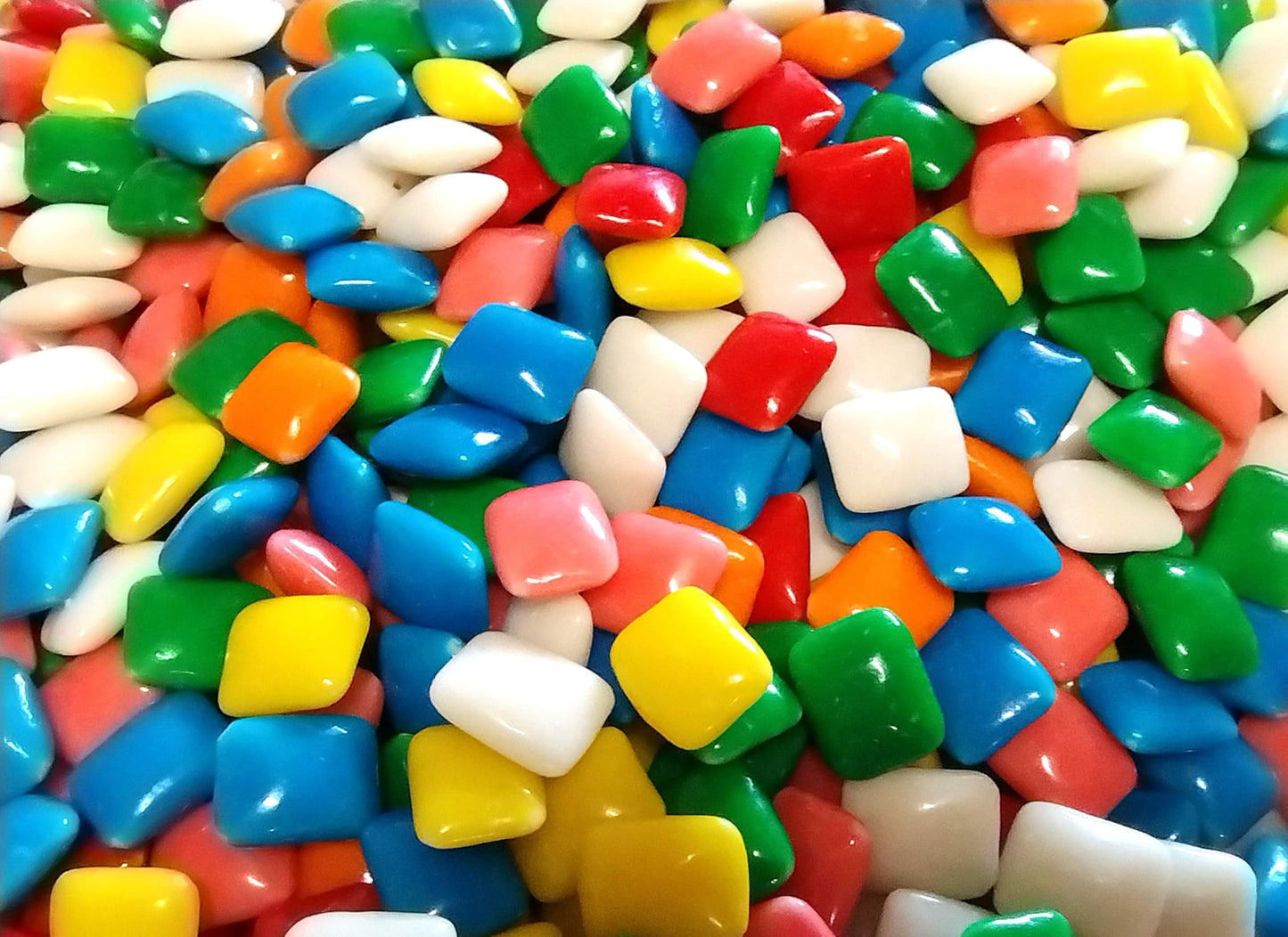 Mini Chiclet Gum - 2 lbs of Fresh Delicious Fruit Flavored Square Tab Crunchy Shell Chewing Gum