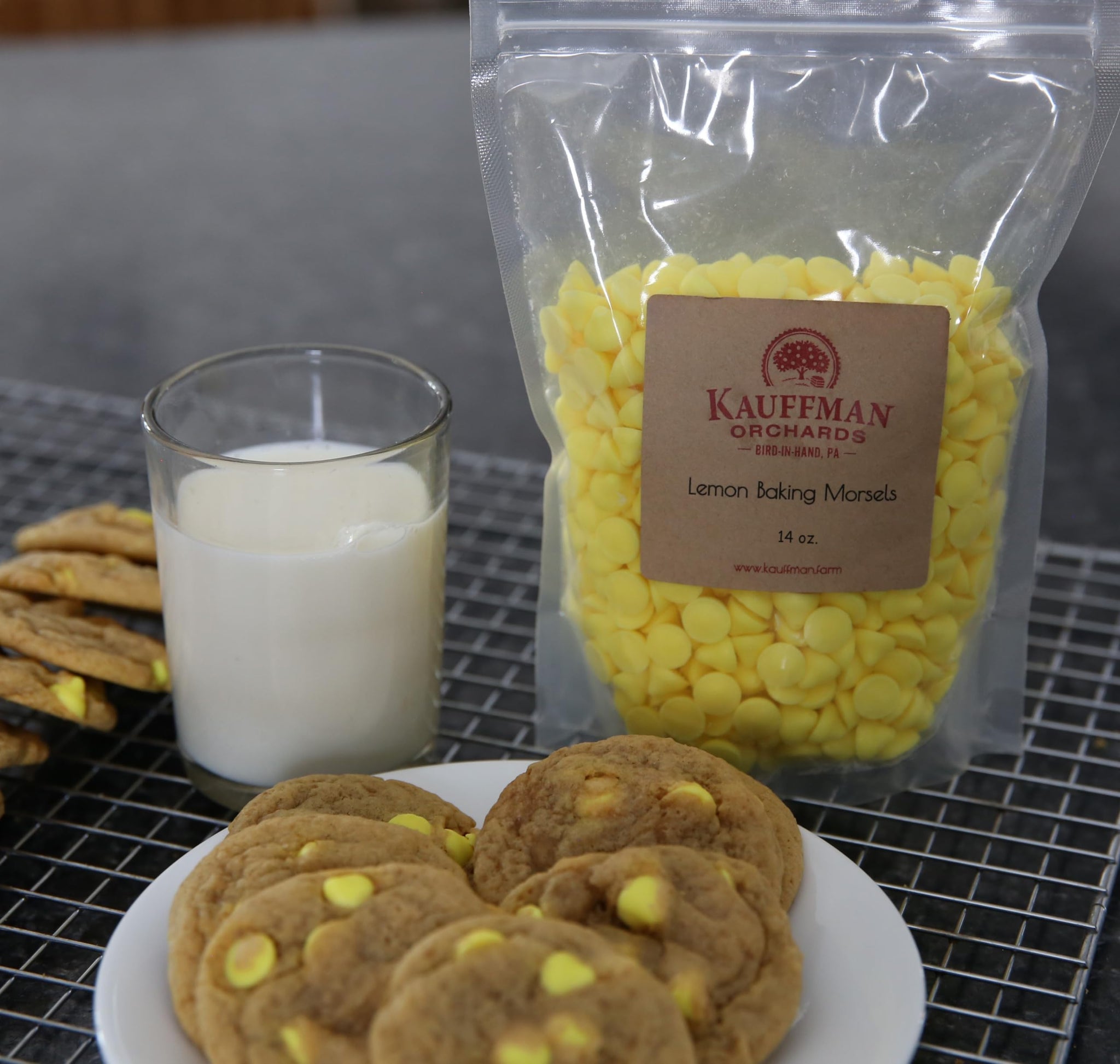 Kauffman Orchards Lemon Confectionary Drops, Cookie Baking Bits, 14 Ounce Bag