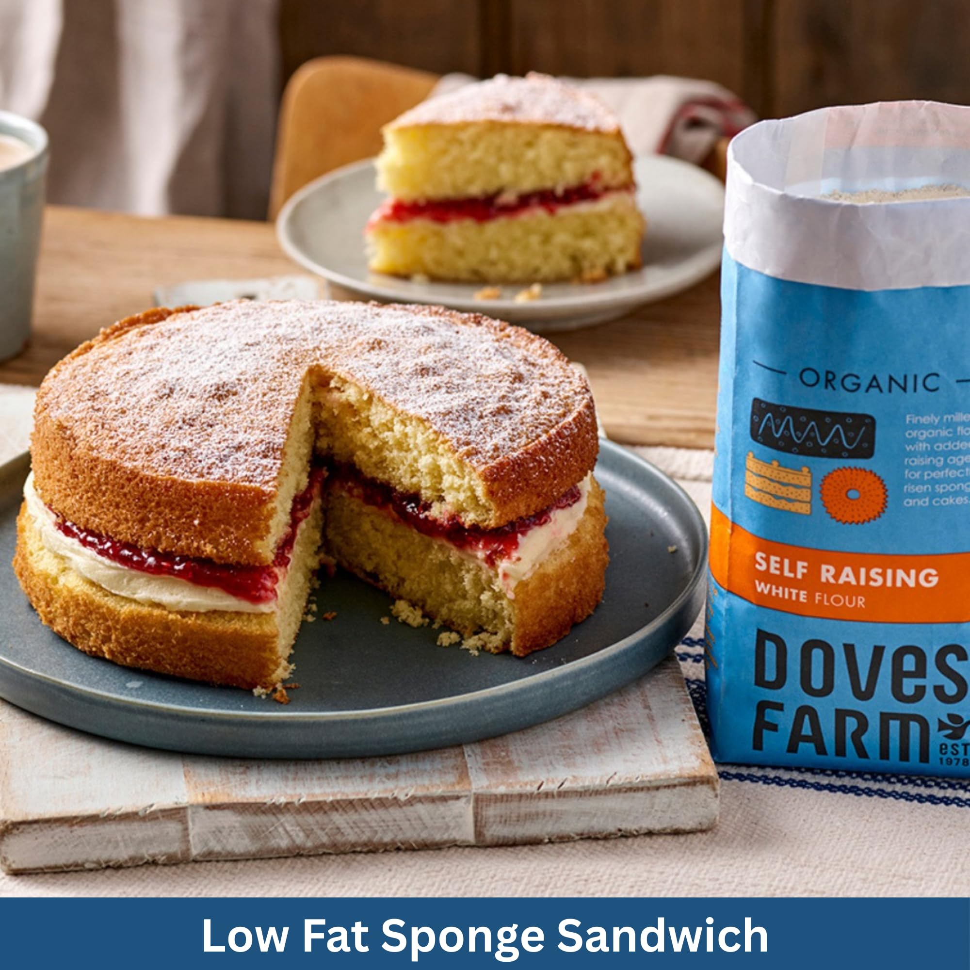 Doves Farm Organic Self Rising Flour 2.2 lb (1 kg) - Kosher & Vegan Friendly British Self Raising White Flour for Baking | Ideal for Cakes, Dessert