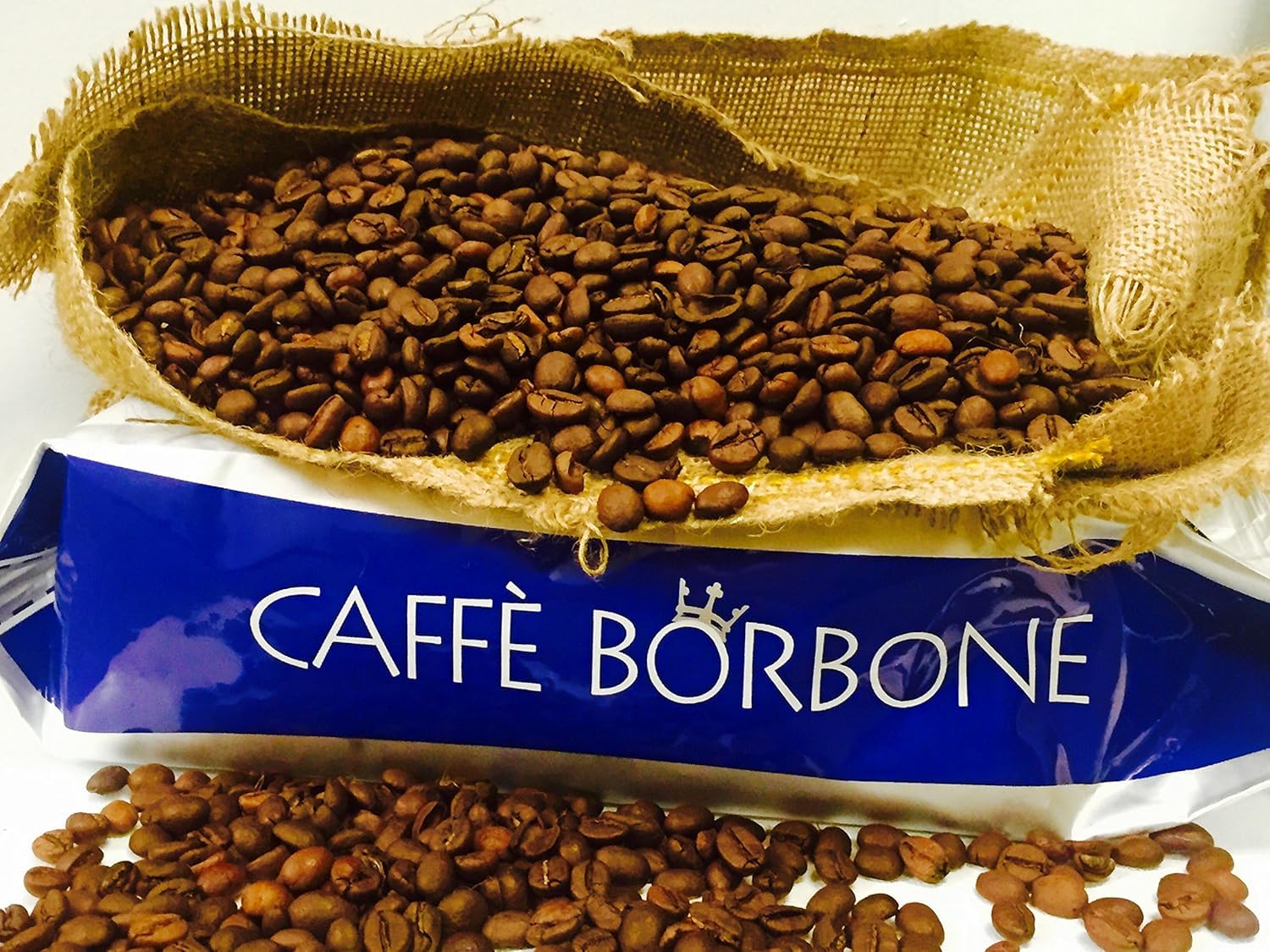 Caffè Borbone Miscela Blu Whole Bean Coffee, Blue Blend, Arabica and Robusta Blend, Dark Roast, 2.2 lb Bag (Pack of 2)