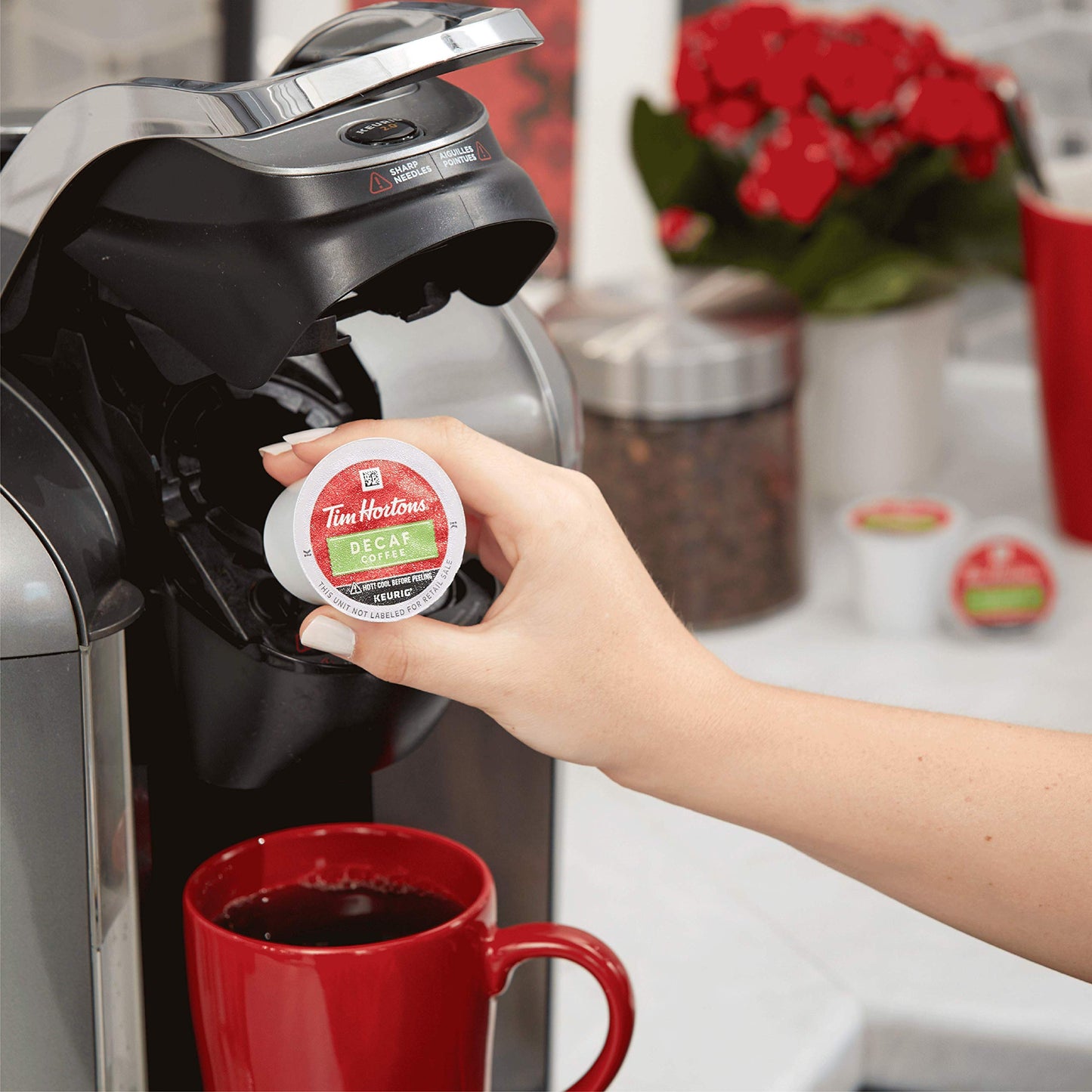 Tim Hortons Decaf, Medium Roast Coffee, Single-Serve K-Cup Pods Compatible with Keurig Brewers, 24ct K-Cups
