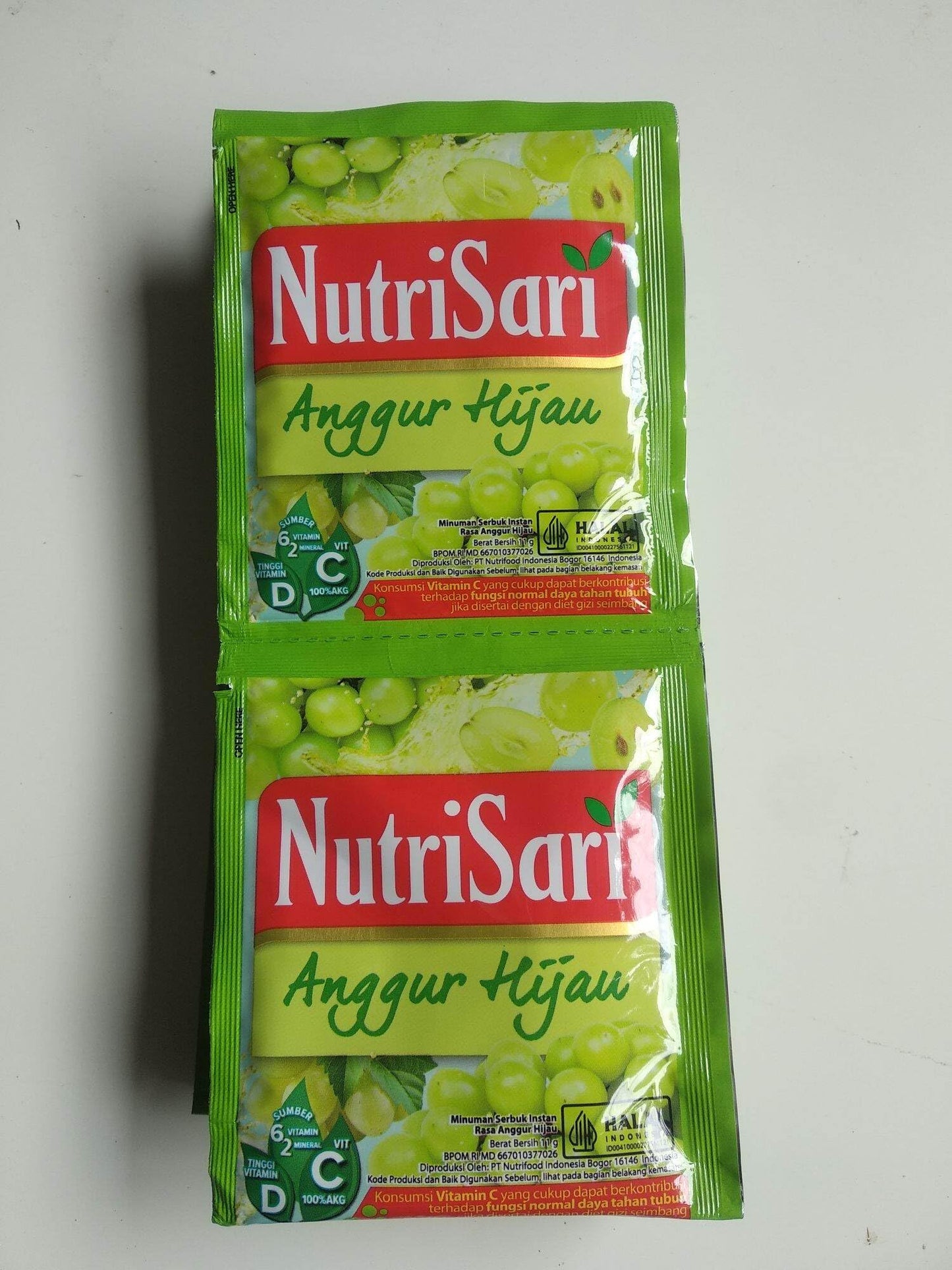 NutriSari Anggur Hijau Green Grape Instant Drink Powder 10-ct, 110 gram