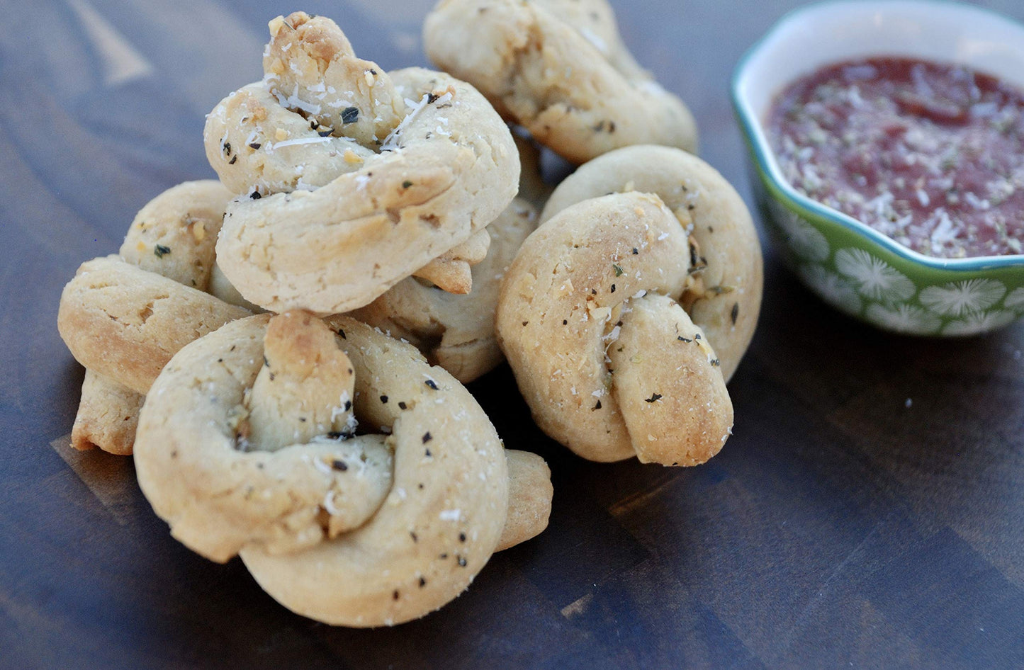 Mom's Place Gluten-Free Garlic Knot Mix with Garlic Butter Sauce, Nut-Free, Dairy-Free & Soy-Free, 12.7 oz.