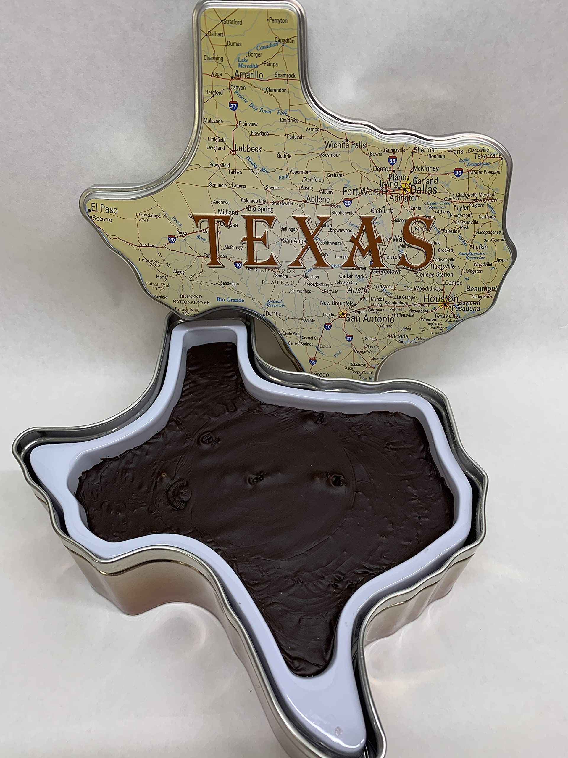 Holiday Farms Fudge in a Texas Roadmap Gift Tin (Chocolate Pecan)