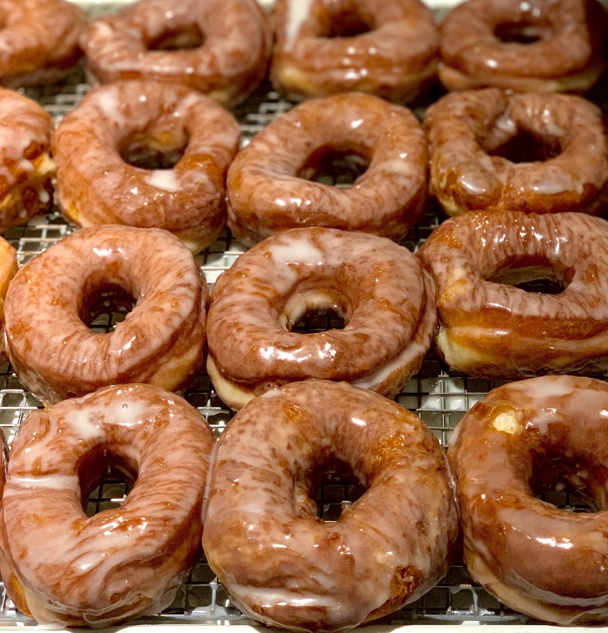 Mamie's Cafe and Bakery Yeast Raised Doughnut Mix and Recipe, 2 LB 14 oz