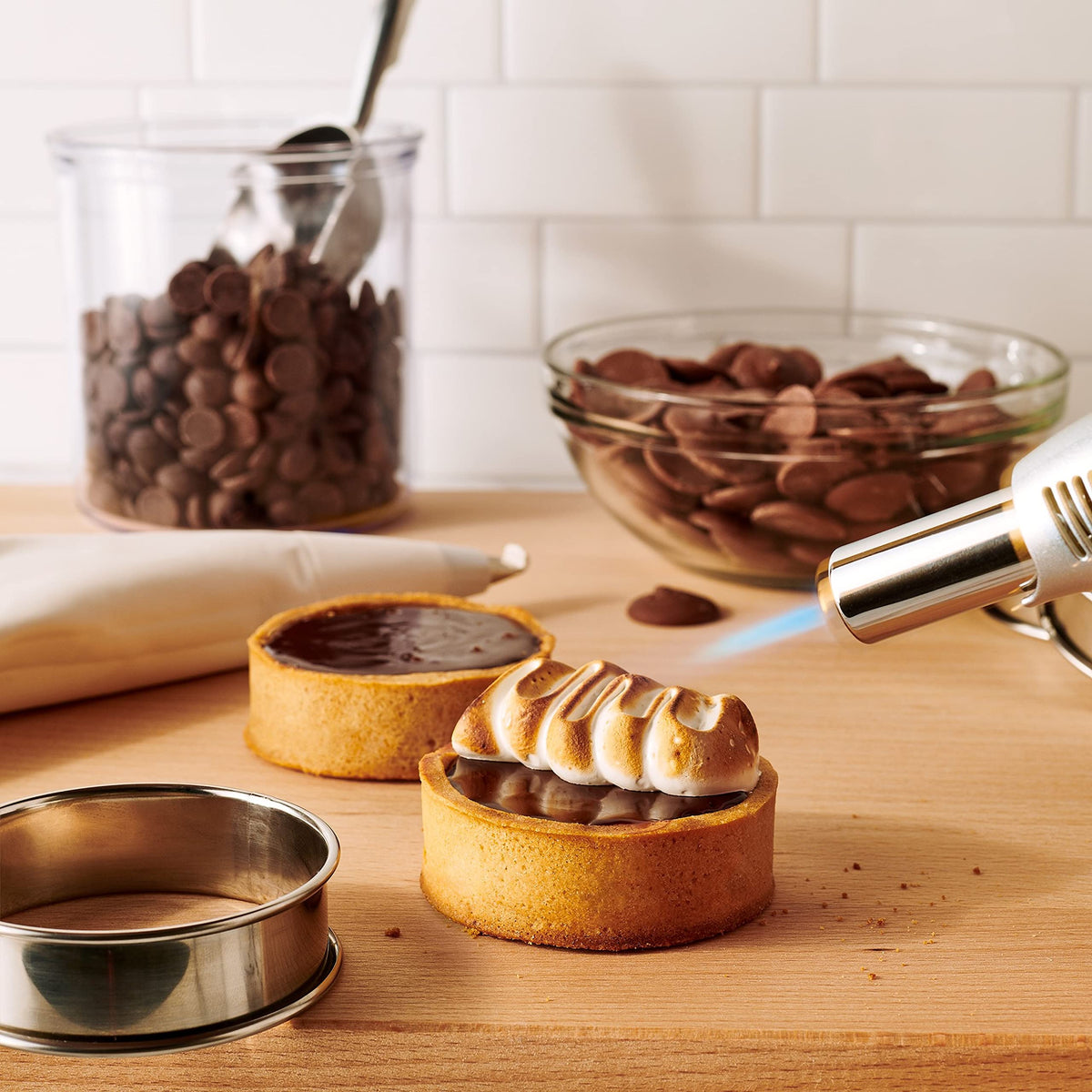 Ghirardelli Milk Chocolate Wafers, 5 lb Bag with Ghirardelli Barista Spoon