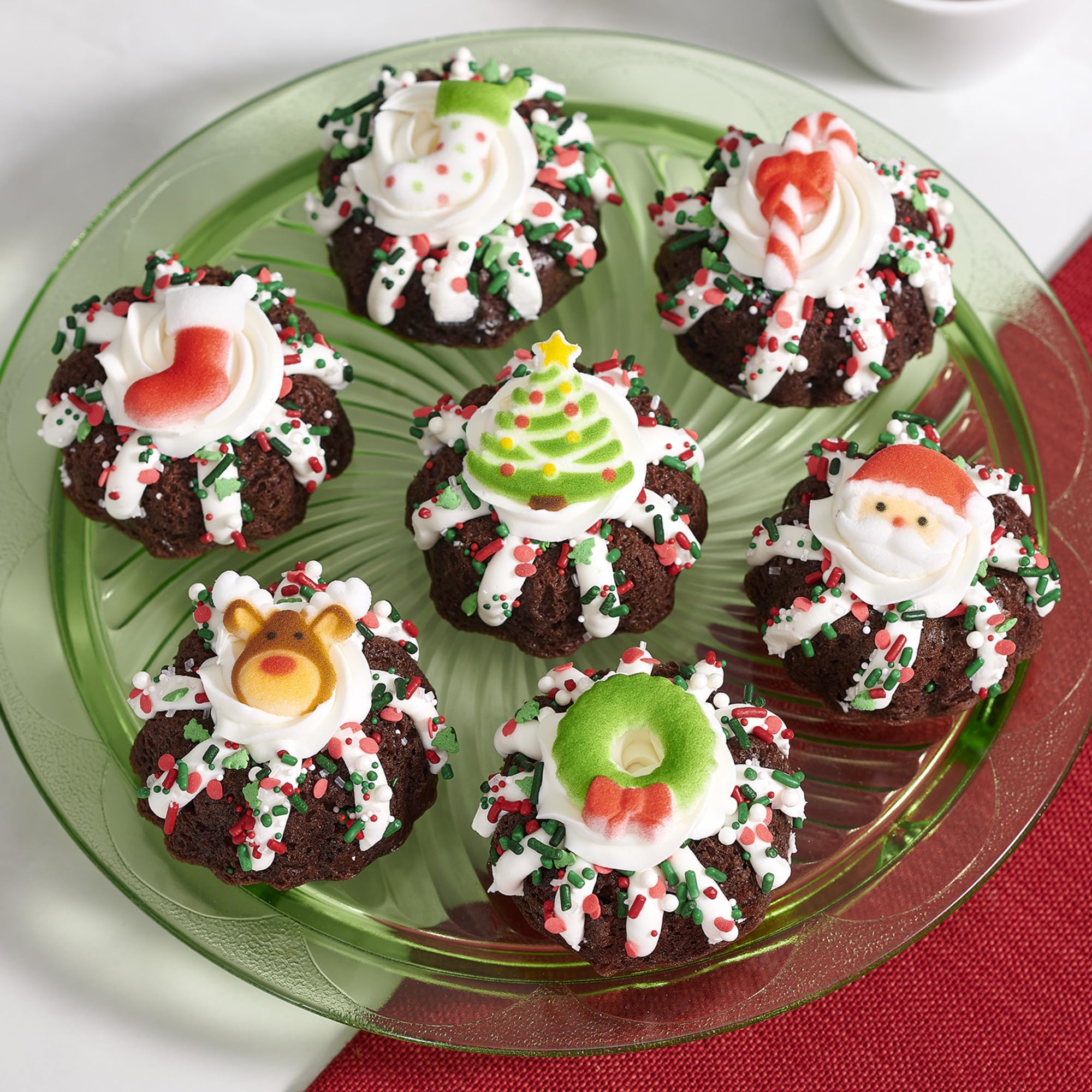 DECOPAC Christmas Fusion Mix Candy Sprinkles, 26oz, Fancy Sprinkles in Handheld Container, Festive Edible Sprinkles For Holiday Celebration Cakes