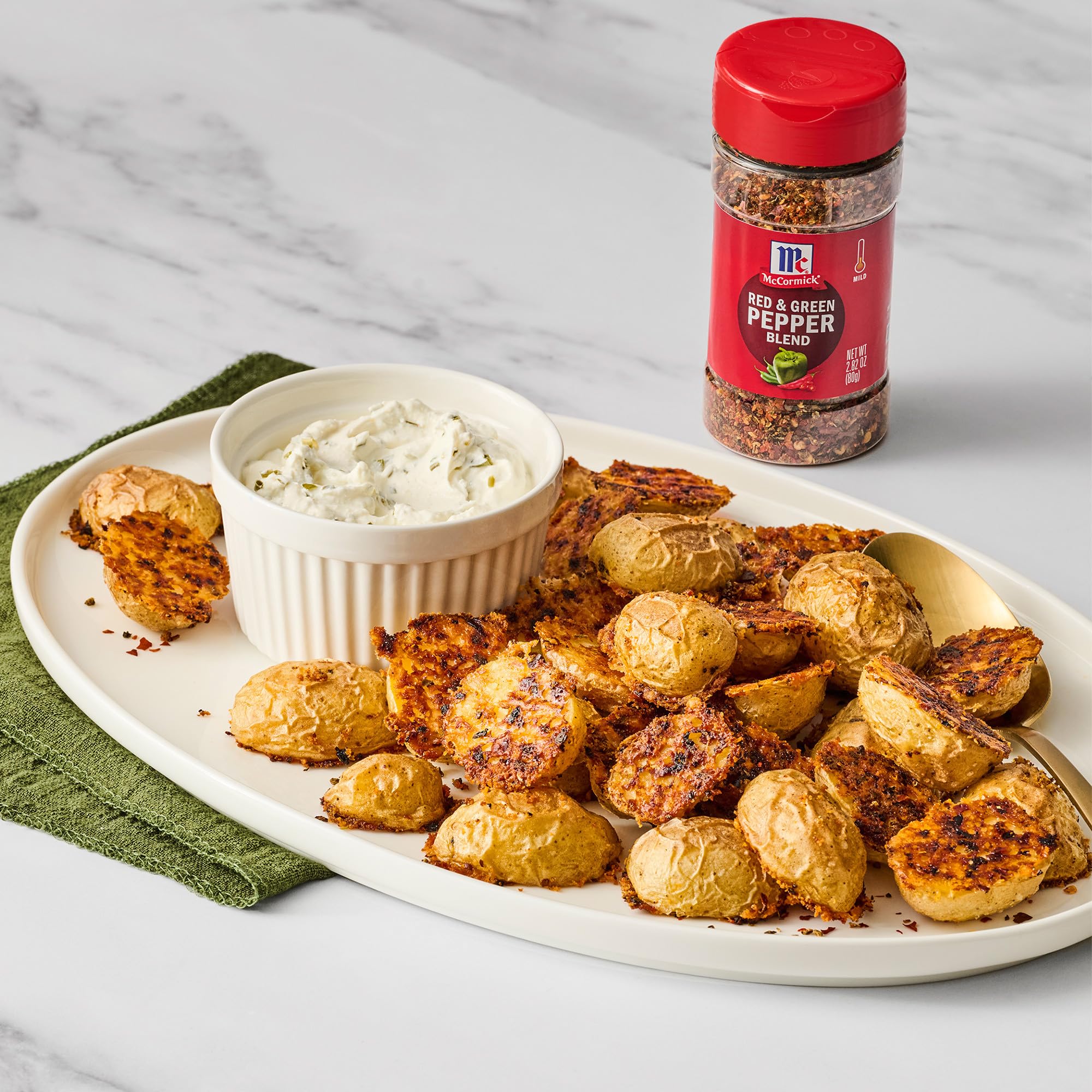 McCormick Seasoning Blend, Red & Green Pepper, Mildly Spicy Seasoning Featuring Red Peppers, Jalapeño Peppers, Green Bell Peppers & Sweet Chili Flakes