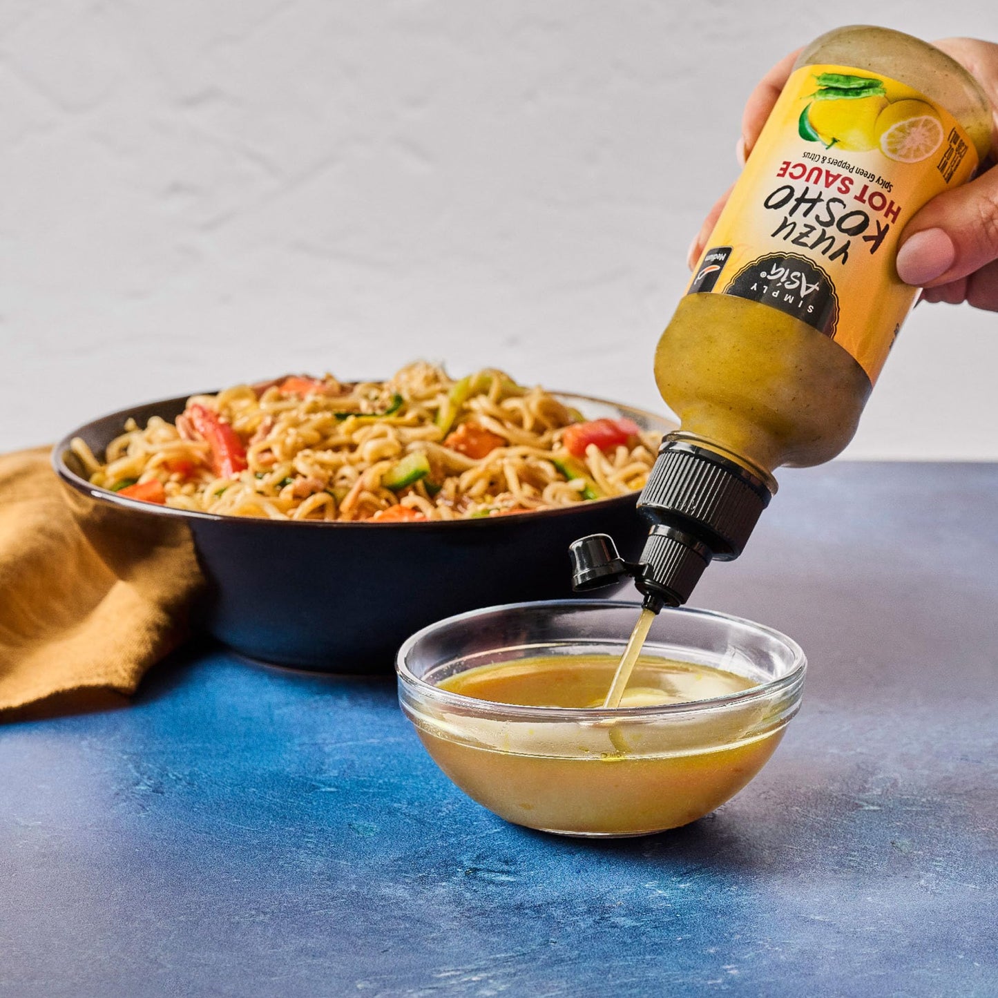 Simply Asia Hot Sauce, Yuzu Kosho, Bright, Zesty, Citrus Heat for Rice, Sushi, Sashimi, Grilled Meat, and More, 8 fl oz