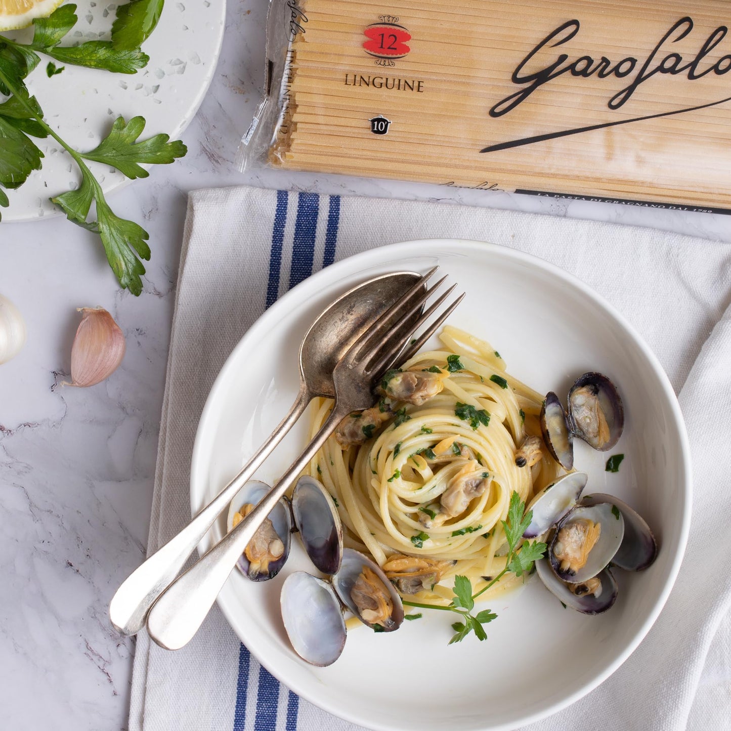 Garofalo - Premium Durum Wheat Semolina Linguine Pasta, Italian Made, Bronze-Drawn, Al-Dente, One-Ingredient Pasta (4 pack)