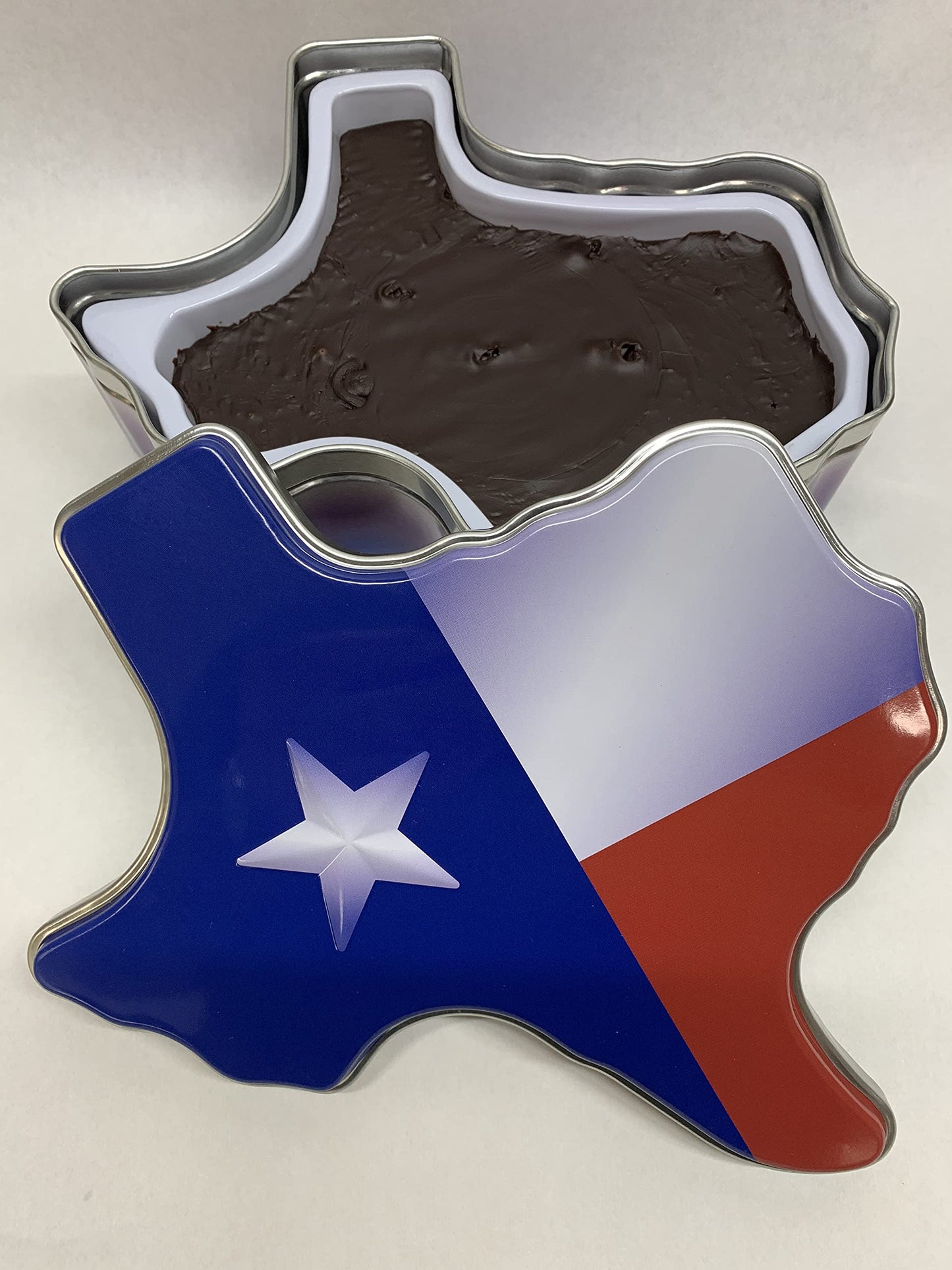 Holiday Farms Fudge in a Texas Flag Gift Tin (Chocolate Pecan)