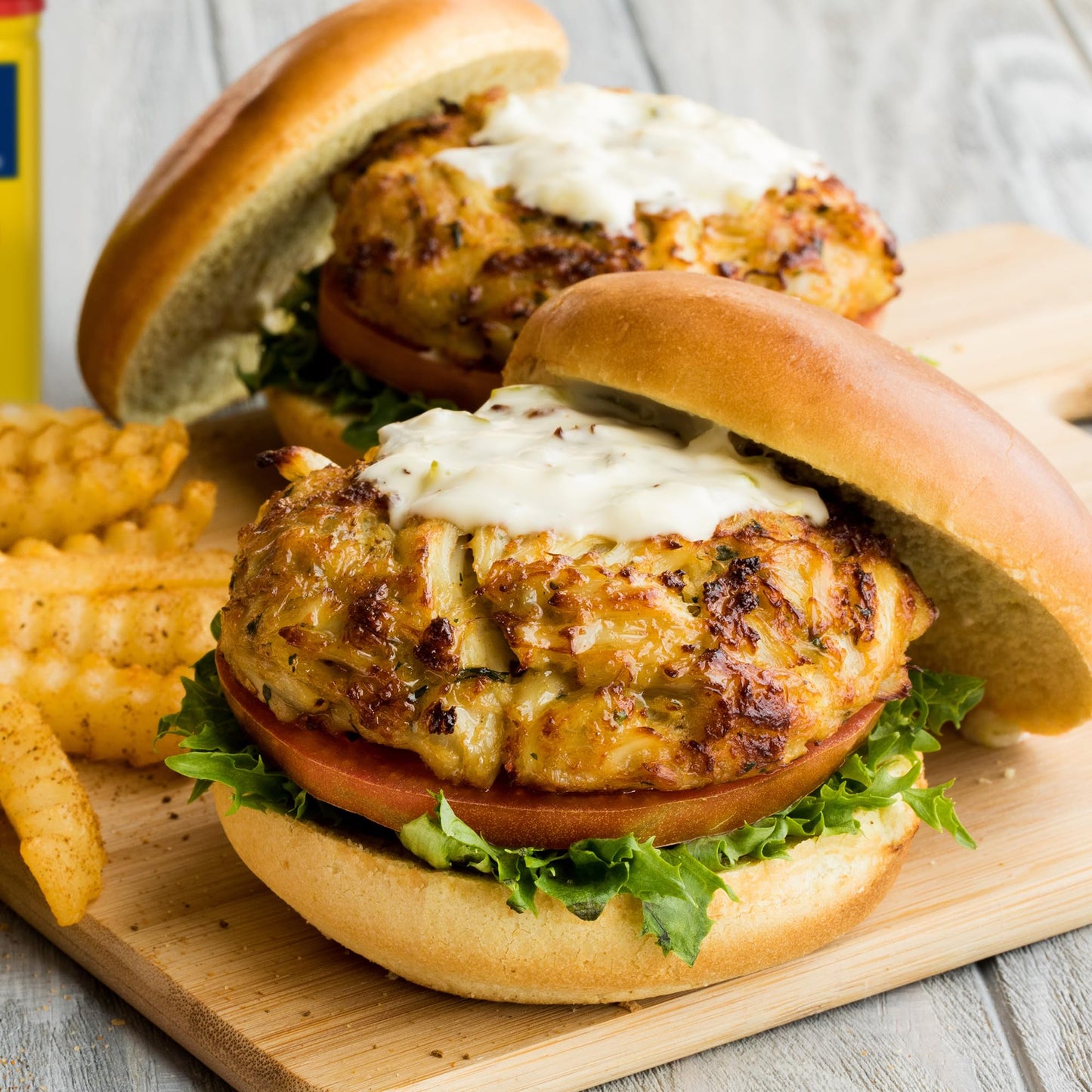 OLD BAY Seasoning, Classic Seafood, Non GMO, Gluten Free, Unique Blend of 18 Herbs & Spices for Shrimp, Crab Dip, Seafood & More, 6 oz