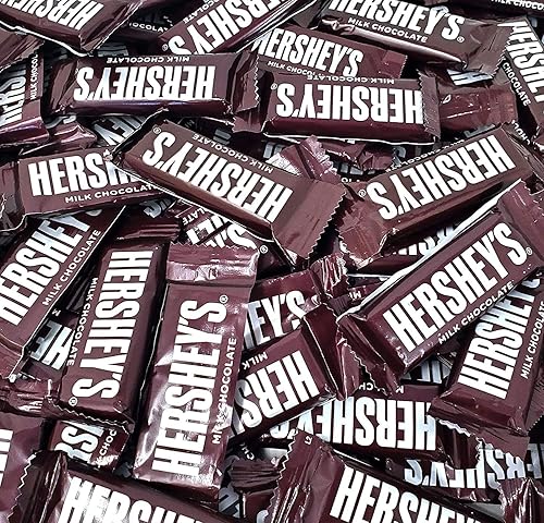 Hershey's Milk Chocolate Bars, Individually Wrapped Snack Size Chocolate Candy, Original Hershey Bars, Bulk Pack Of 2 Pounds