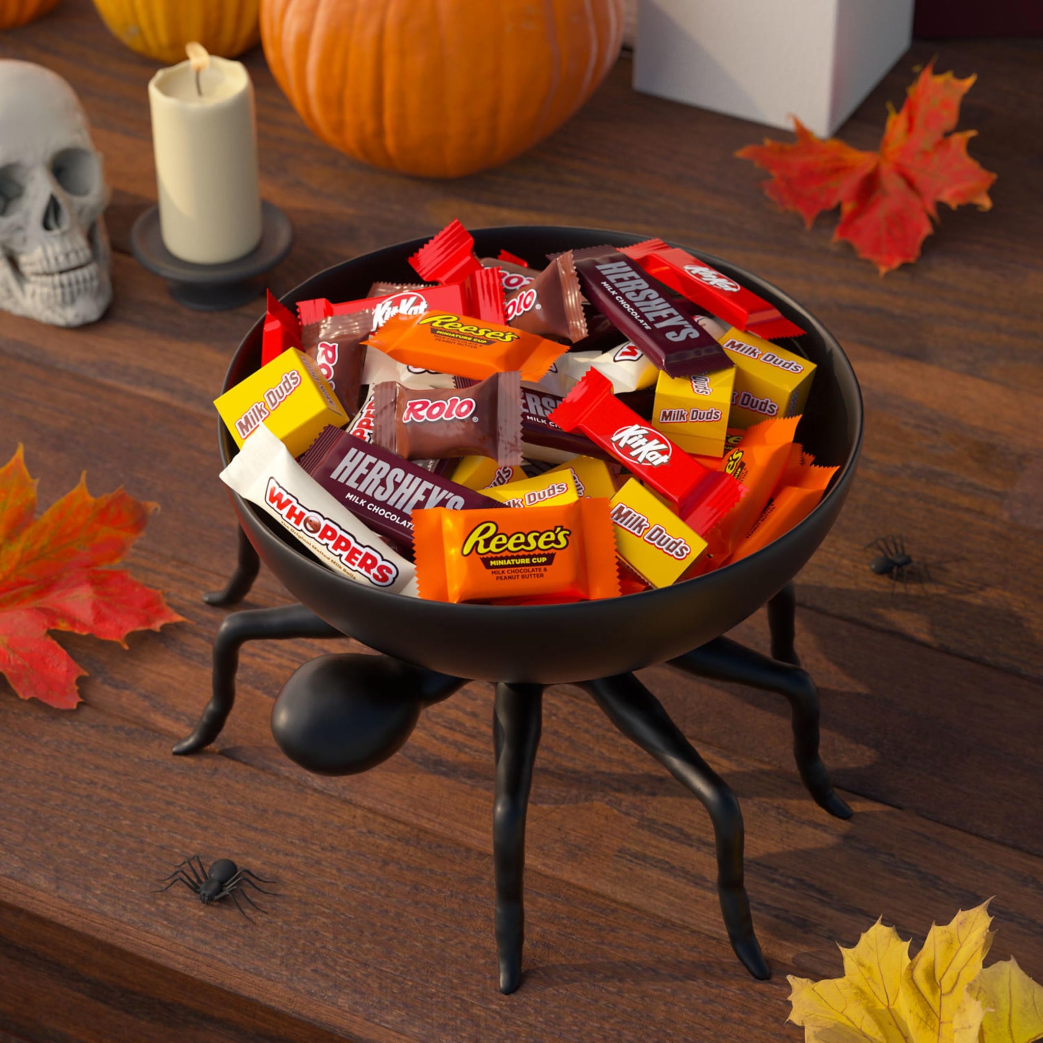 Hershey Assorted, Halloween Candy Bulk Variety Bag, 51.03 oz (165 Pieces)