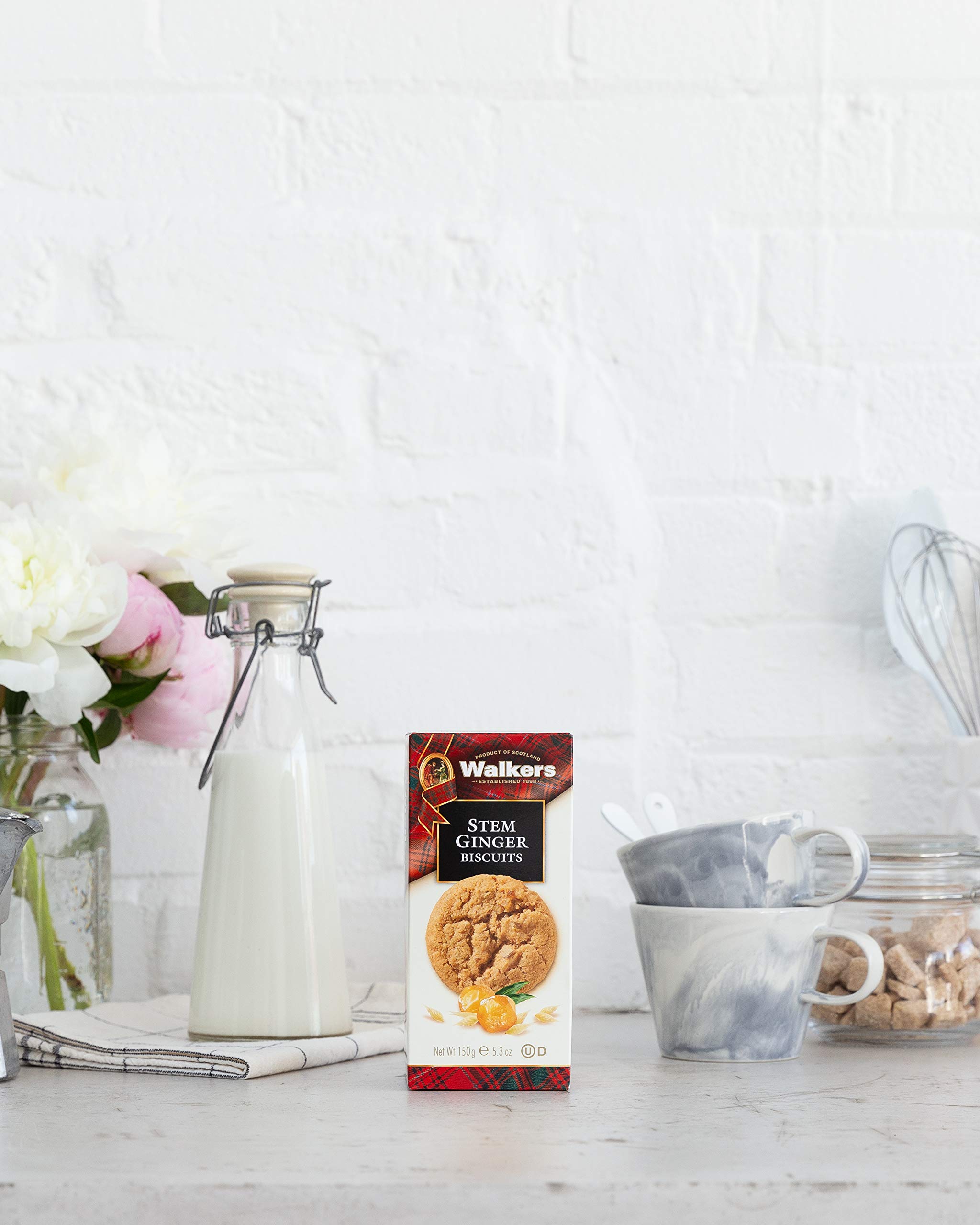 Walker's Shortbread Stem Ginger Cookies, Scottish Style Cookies, 5.3 Oz Box