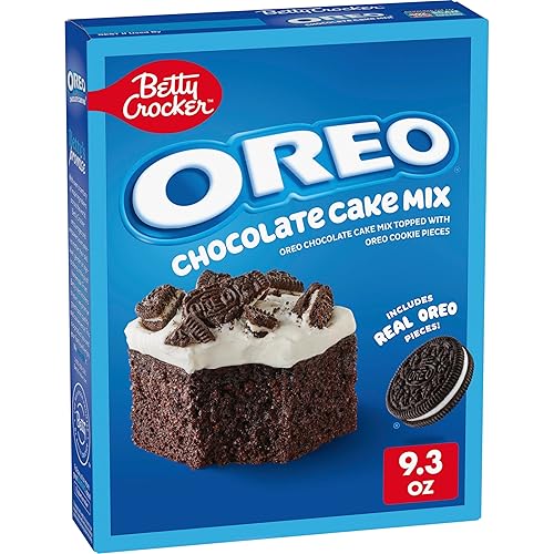Betty Crocker Oreo Chocolate Cake Mix, Chocolate Cake Baking Mix With Oreo Cookie Pieces, 9.3 Oz