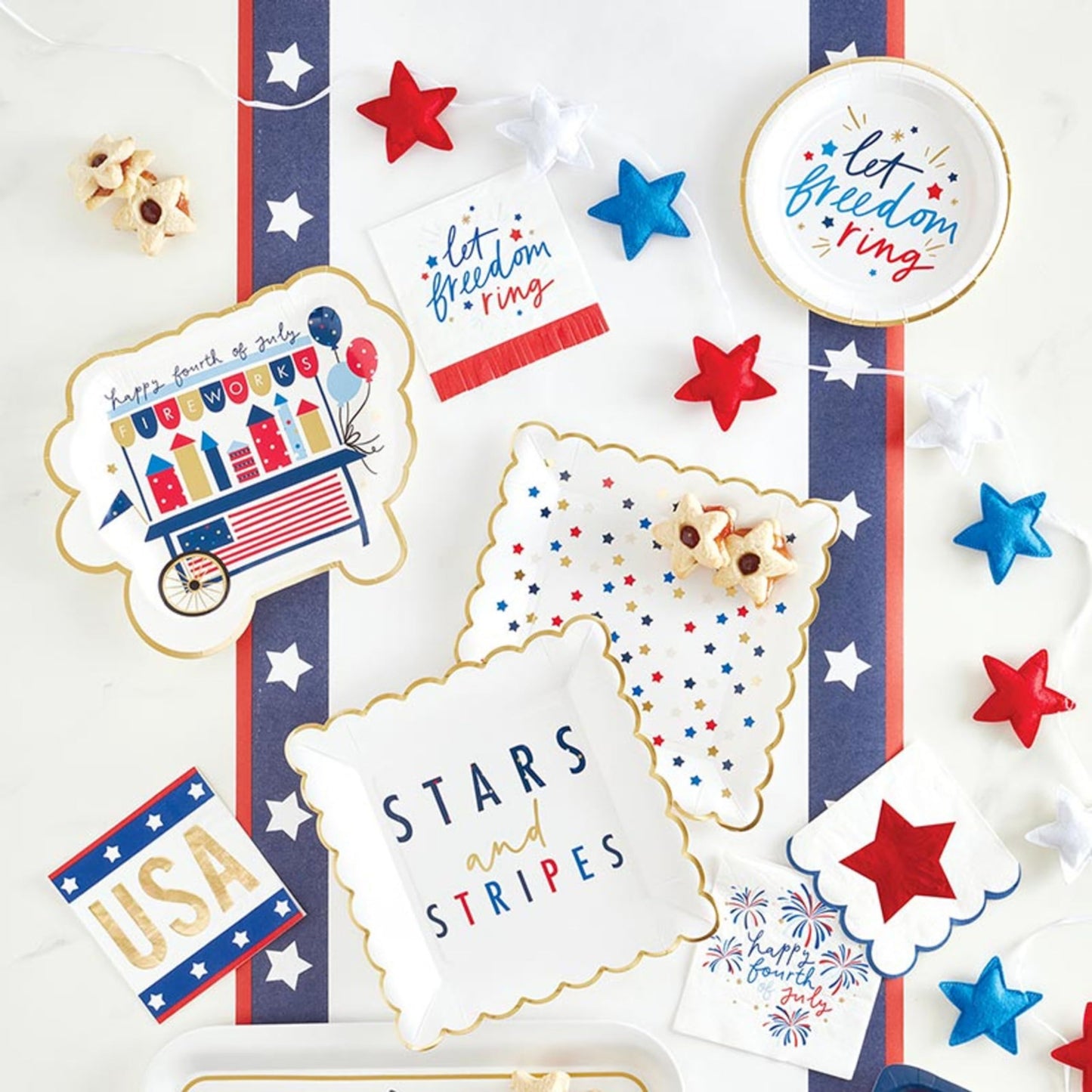 Slant Collections Patriotic Party 8-Count Round Paper Plates, 7" Diameter, Let Freedom Ring