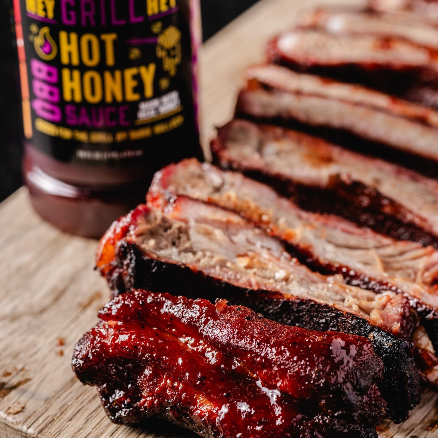 Hey Grill Hey | Hot Honey BBQ Sauce | Sweet & Spicy Barbecue Sauce with Honey, Cayenne & Red Pepper | Perfect for Chicken, Pork, Shrimp & More | 18oz