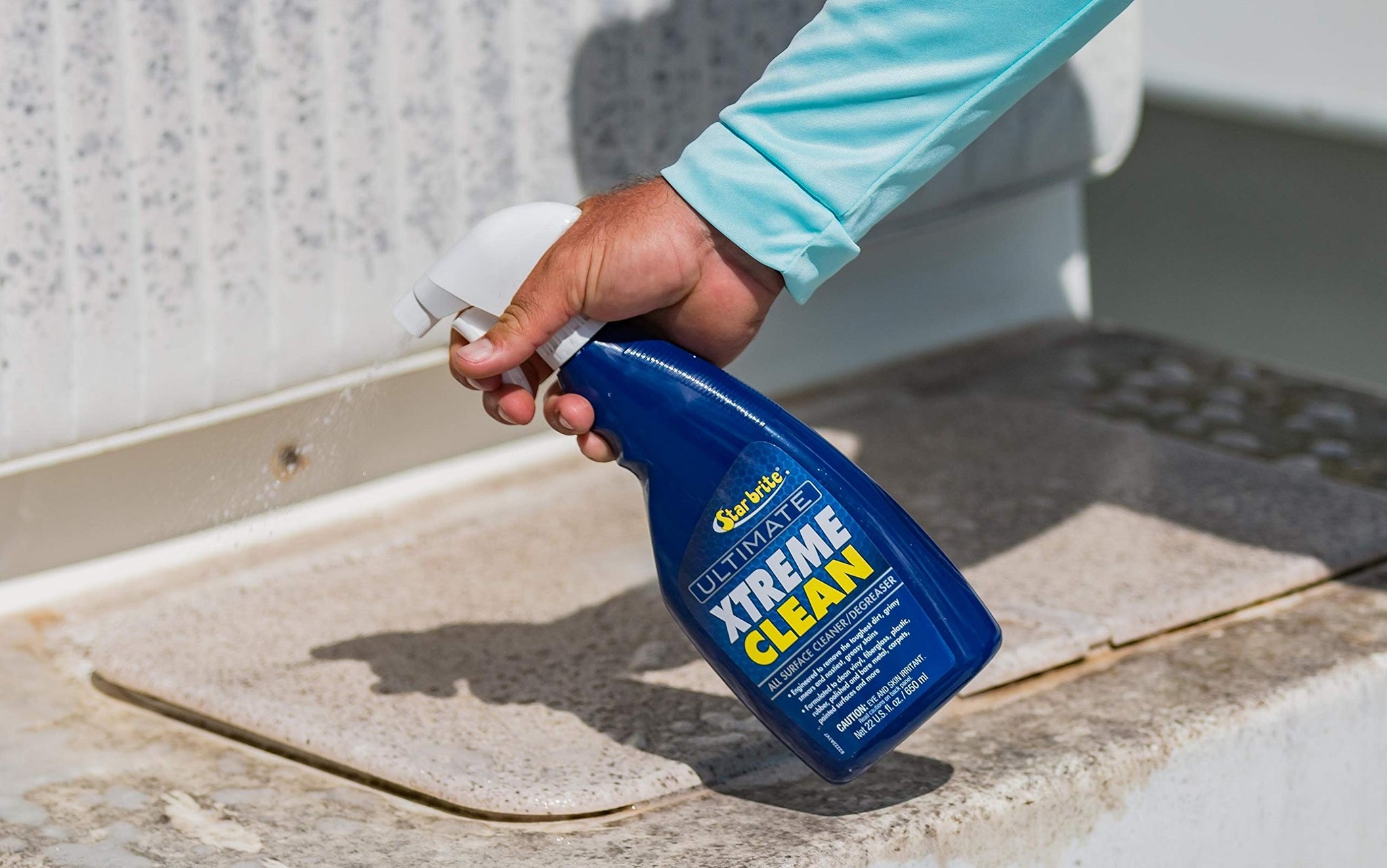 STAR BRITE Ultimate Xtreme Clean - High-Performance Cleaner Degreaser, 128oz (083200)