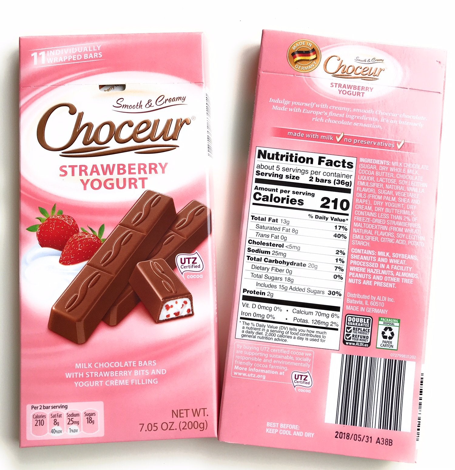 Choceur Milk Chocolate Bars with Strawberry and Yogurt (pack of 2)