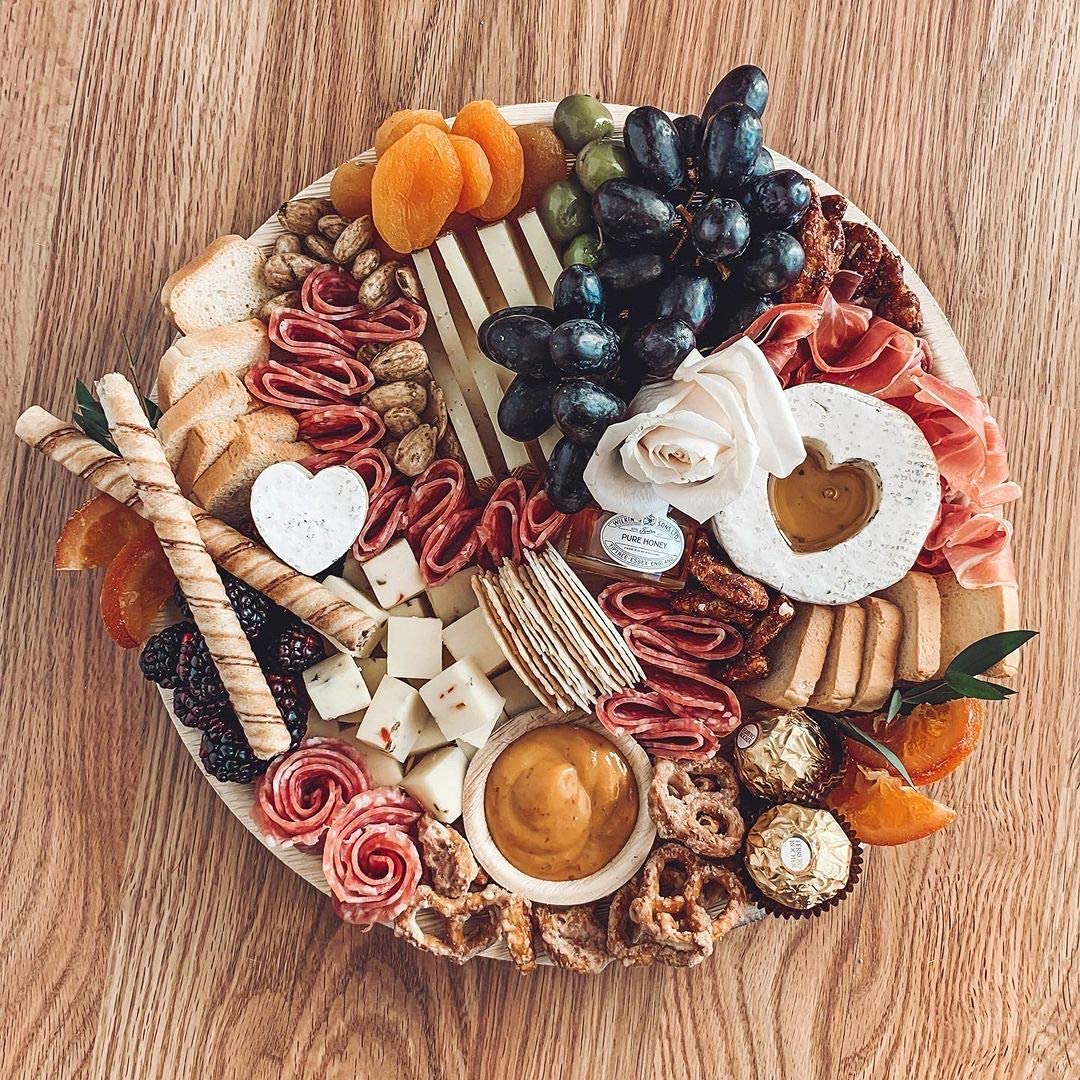 Charity Leaf Disposable Palm Leaf 14" Round Trays (10 pieces) Bamboo Like Serving Platters, Disposable Boards, Eco-Friendly Dinnerware For Weddings