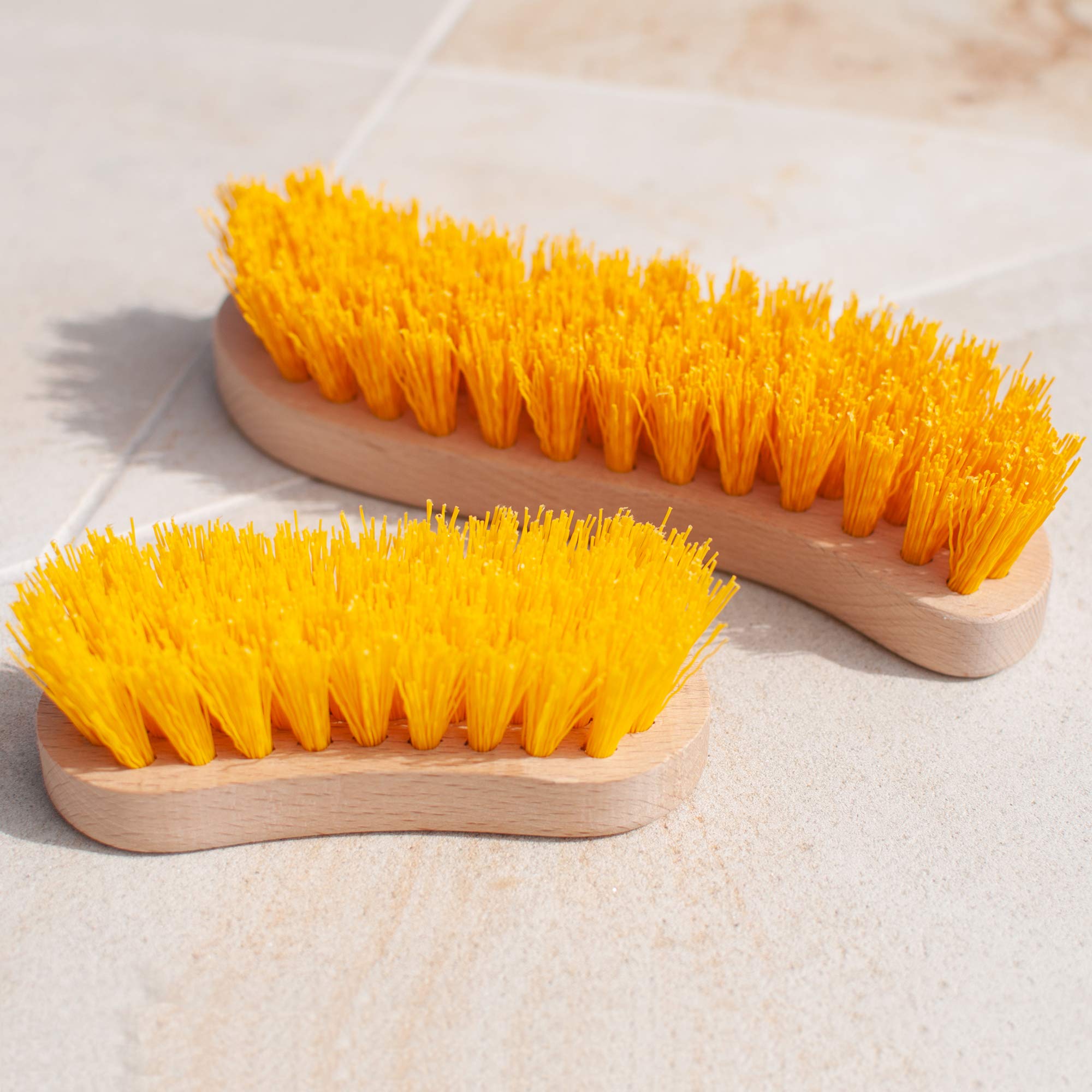 Stiff Bristle Brush - Scrub Brush for Deep Cleaning, Hand Brush with Hard Bristles, Utility Nylon Brush for Indoor and Outdoor, Wooden Boot Hand