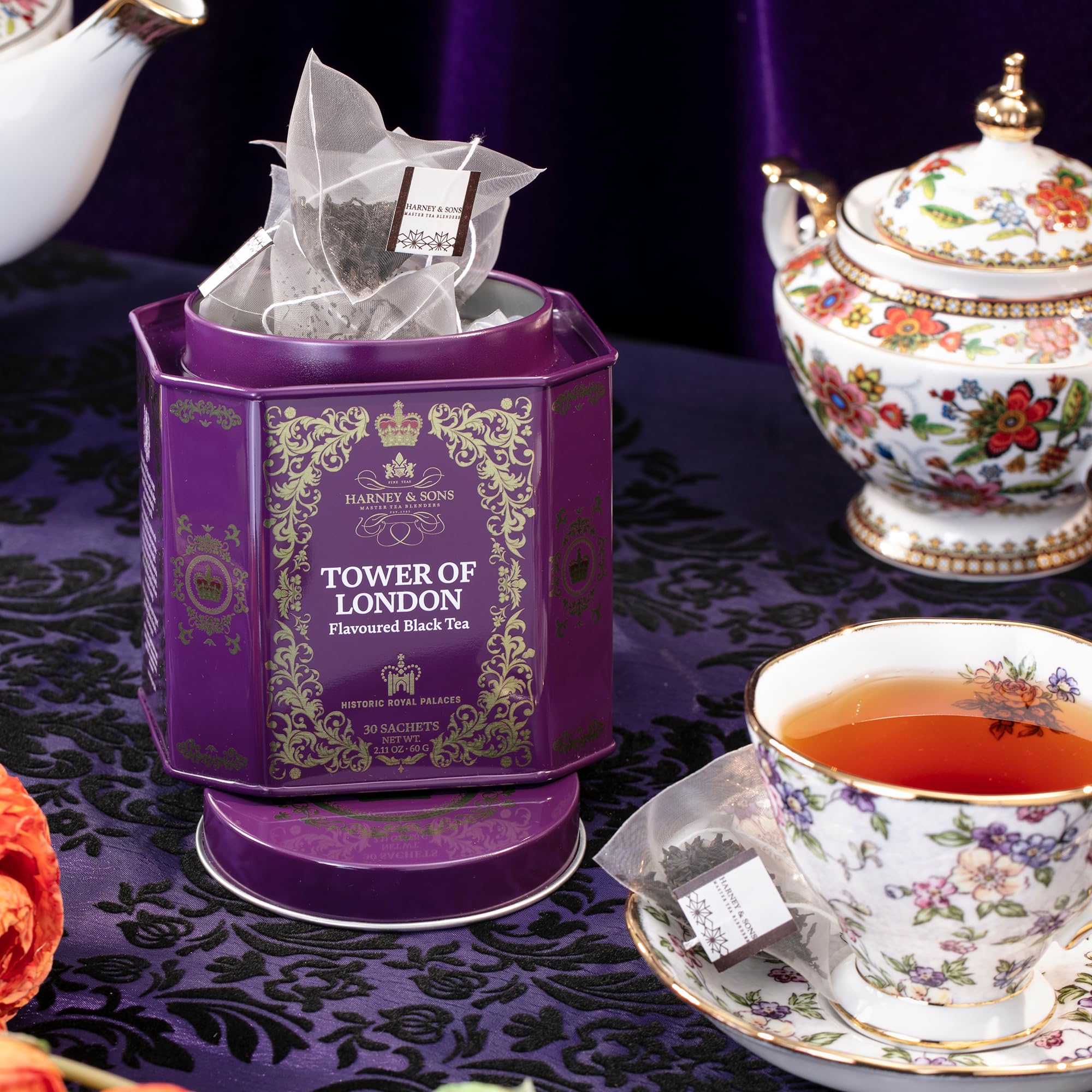 Harney & Sons Tower of London Black Tea with Stone Fruit, Bergamot and Honey Flavors | 30 sachets, Historic Royal Palaces Collection (Tin Design May