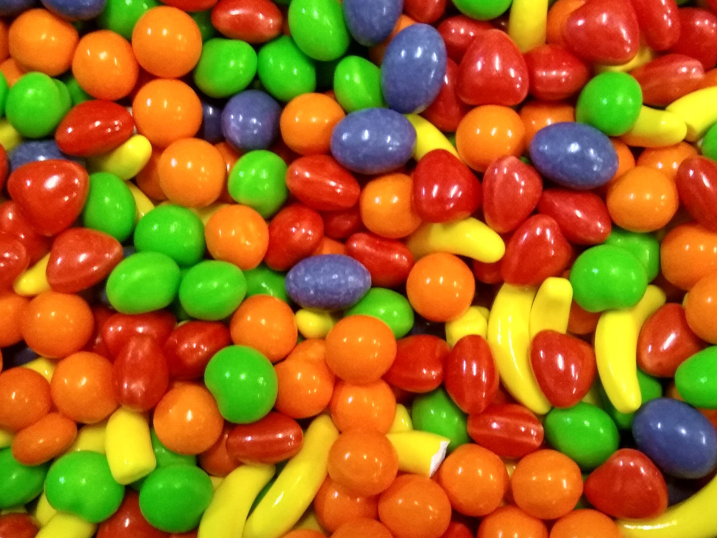 Fresh Assorted Orange Banana Strawberry Grape Green Apple Sweet Hard Crunchy Candy - 1.5 lbs Bulk Bag of Retro Sweets
