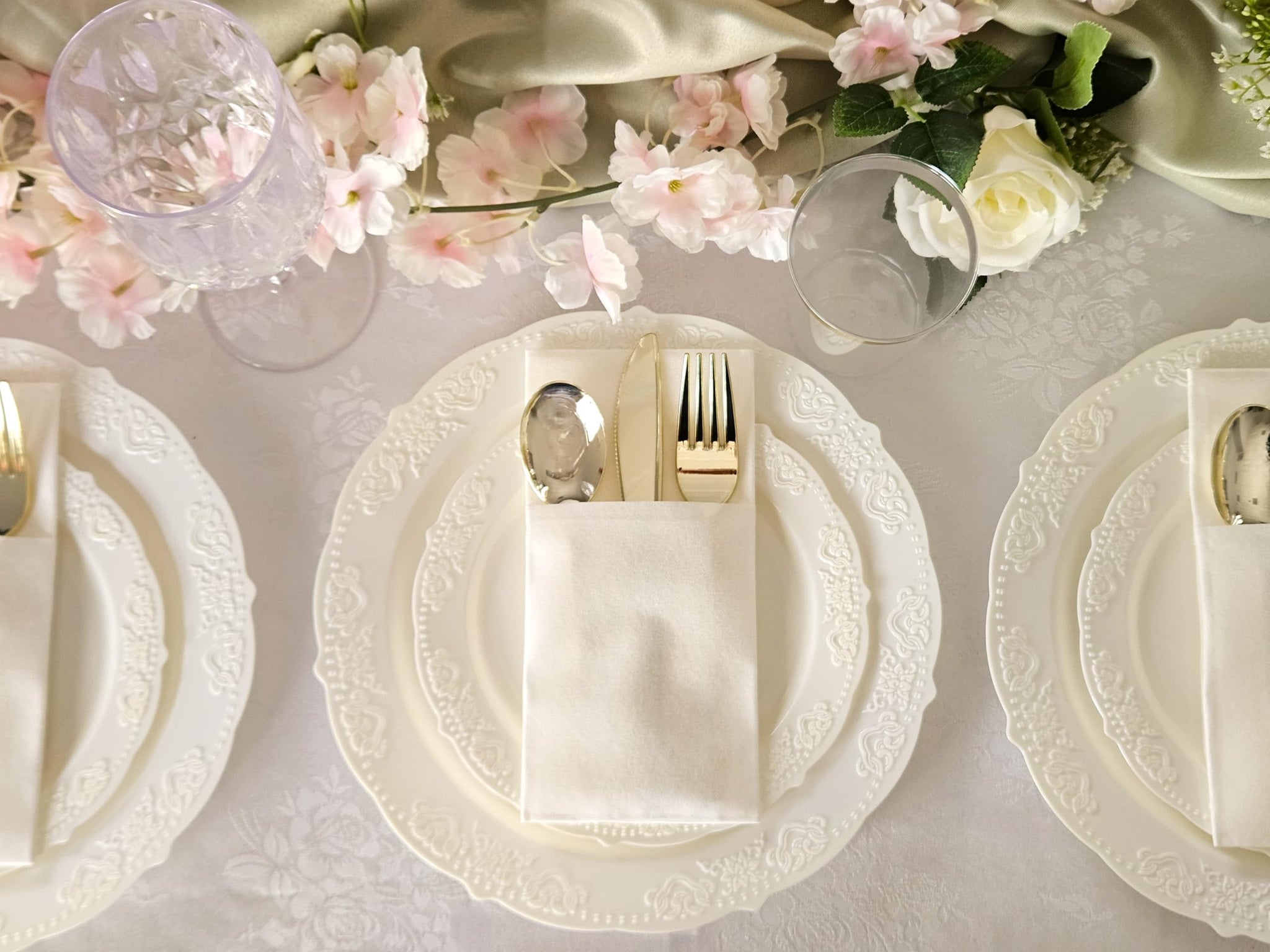 OCCASIONS 50 Piece Ivory Plastic Plates for 25 Guests, Heavy Duty Fancy Disposable Dinnerware Set, 25 Dinner 10.25" & 25 Salad/Dessert, China-Like