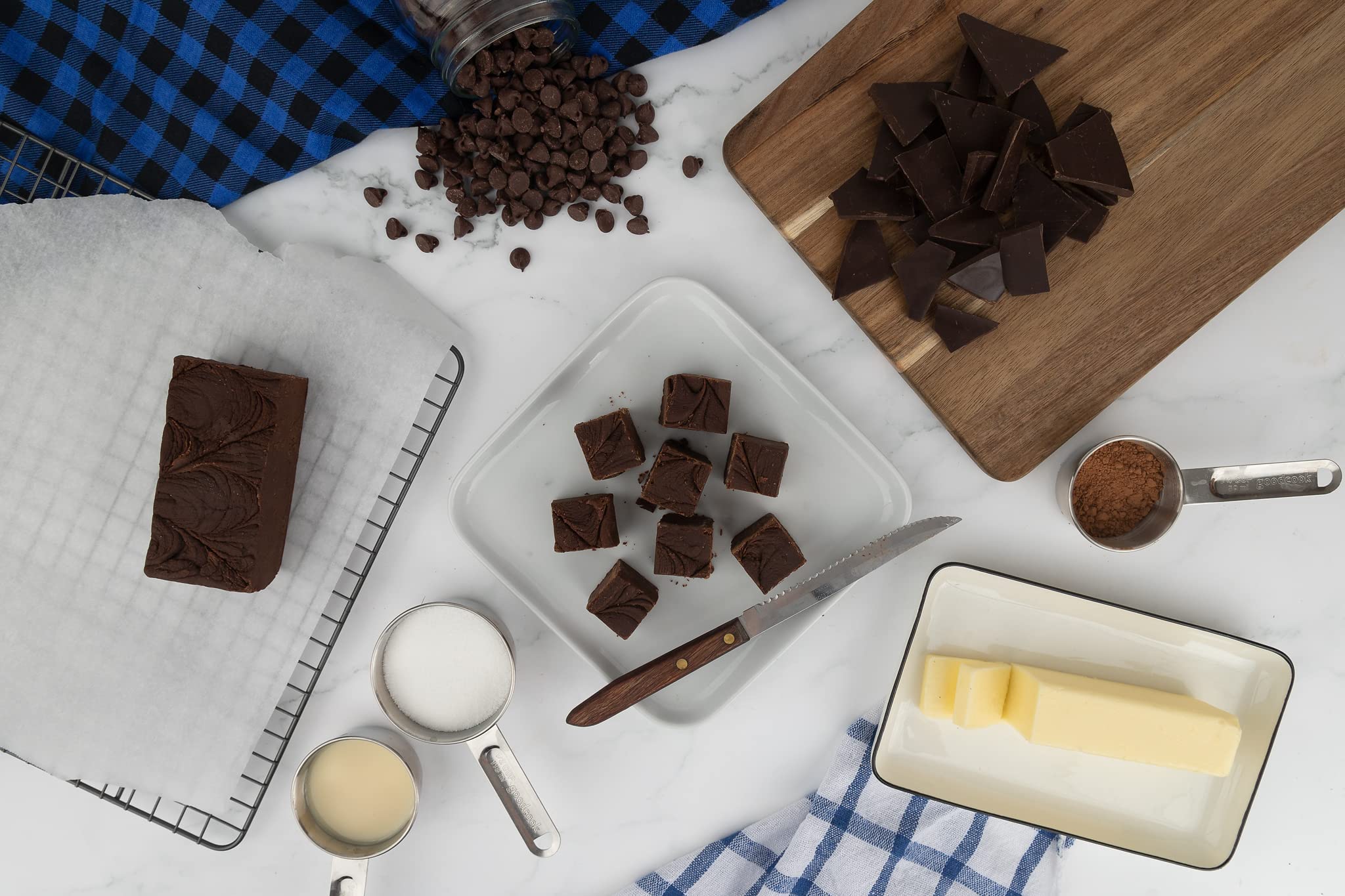 Uncle Butch's Fudge - Creamy and Smooth Dark Chocolate - Decadent and Delicious Handcrafted Fudge (16oz)