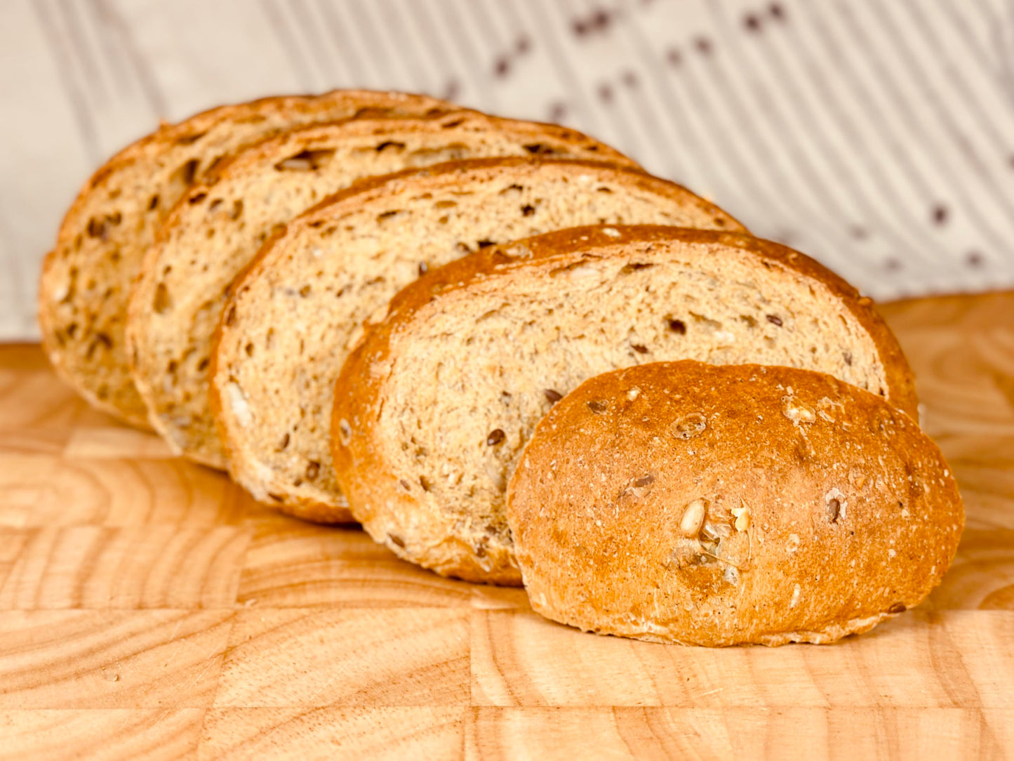 Molibake Multigrain Bread Mix - Premium All-Natural Baking Mix for Bread Machine and Oven - 15 oz - Gourmet Blend with Sunflower Seeds, Brown Flax, Pumpkin Seeds, Oat Flakes, Rye, Barley Malt, Wheat Bran - Easy-to-Use Bread Maker Mix for Homemade Baking