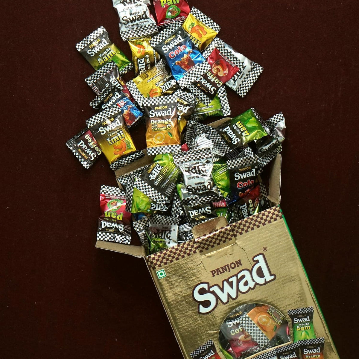 Swad Candy Gift Box, 1 Original Swad Toffee & 1 Mixed Chocolate, Pack of 2, 800g