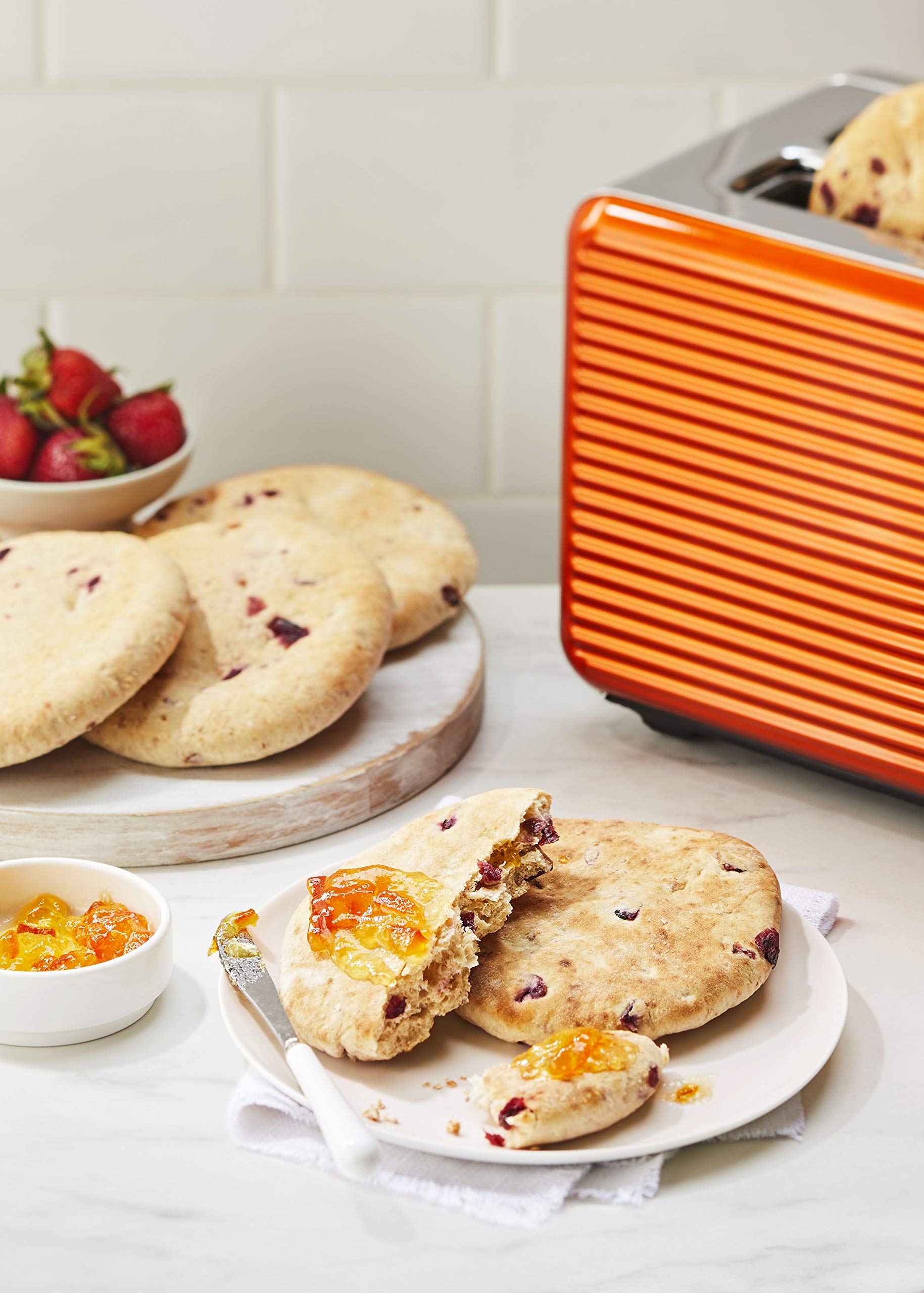 Ozery Morning Round Pita Bread Variety Pack; Muesli, Apple Cinnamon, Cranberry Orange (2 of each)