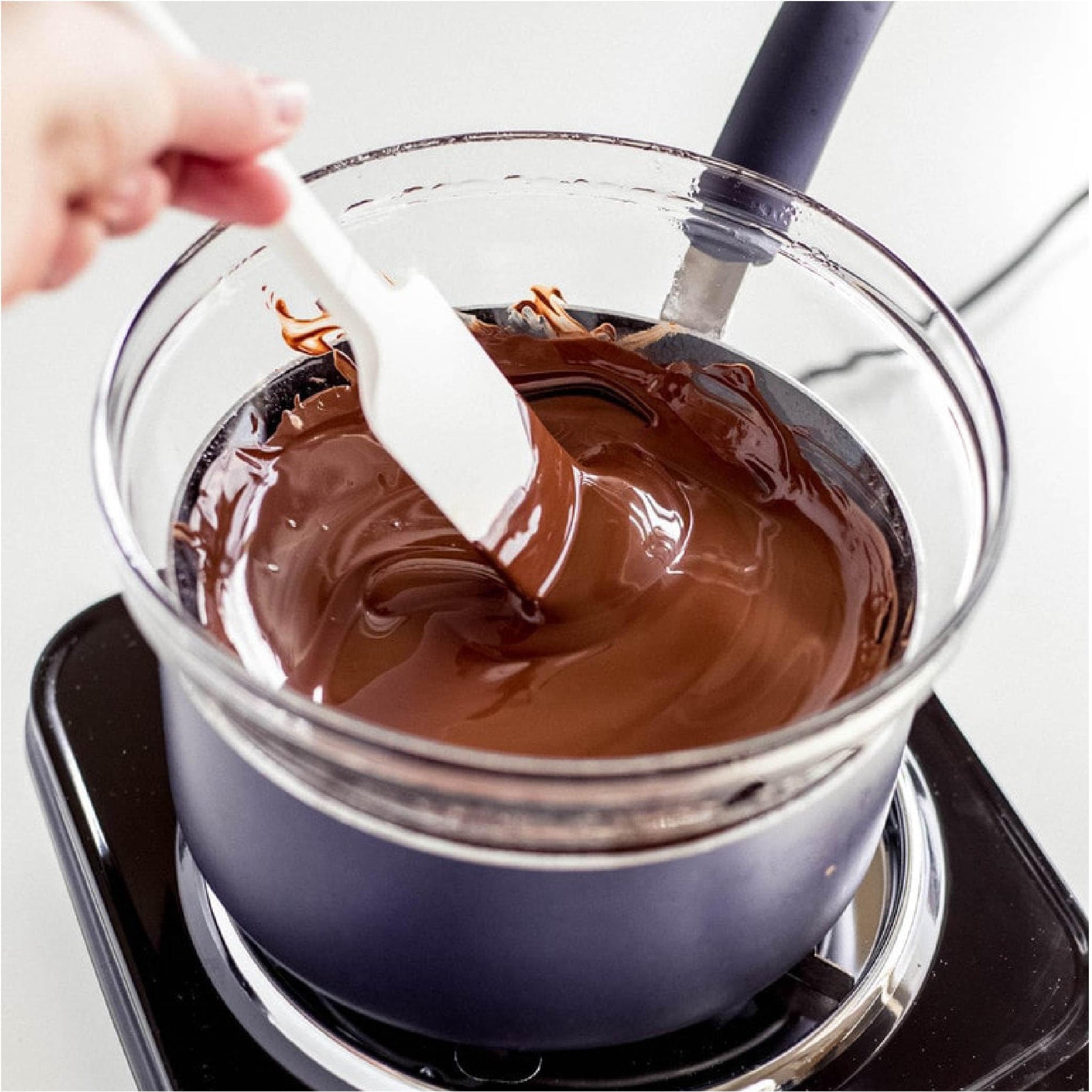 Merckens Melting Wafers Milk Chocolate | 2 Pound Bulk Bag | Creamy Coating Wafers for Smooth Dipping, Candy Making, Molds, and Dessert Enrobing Projects
