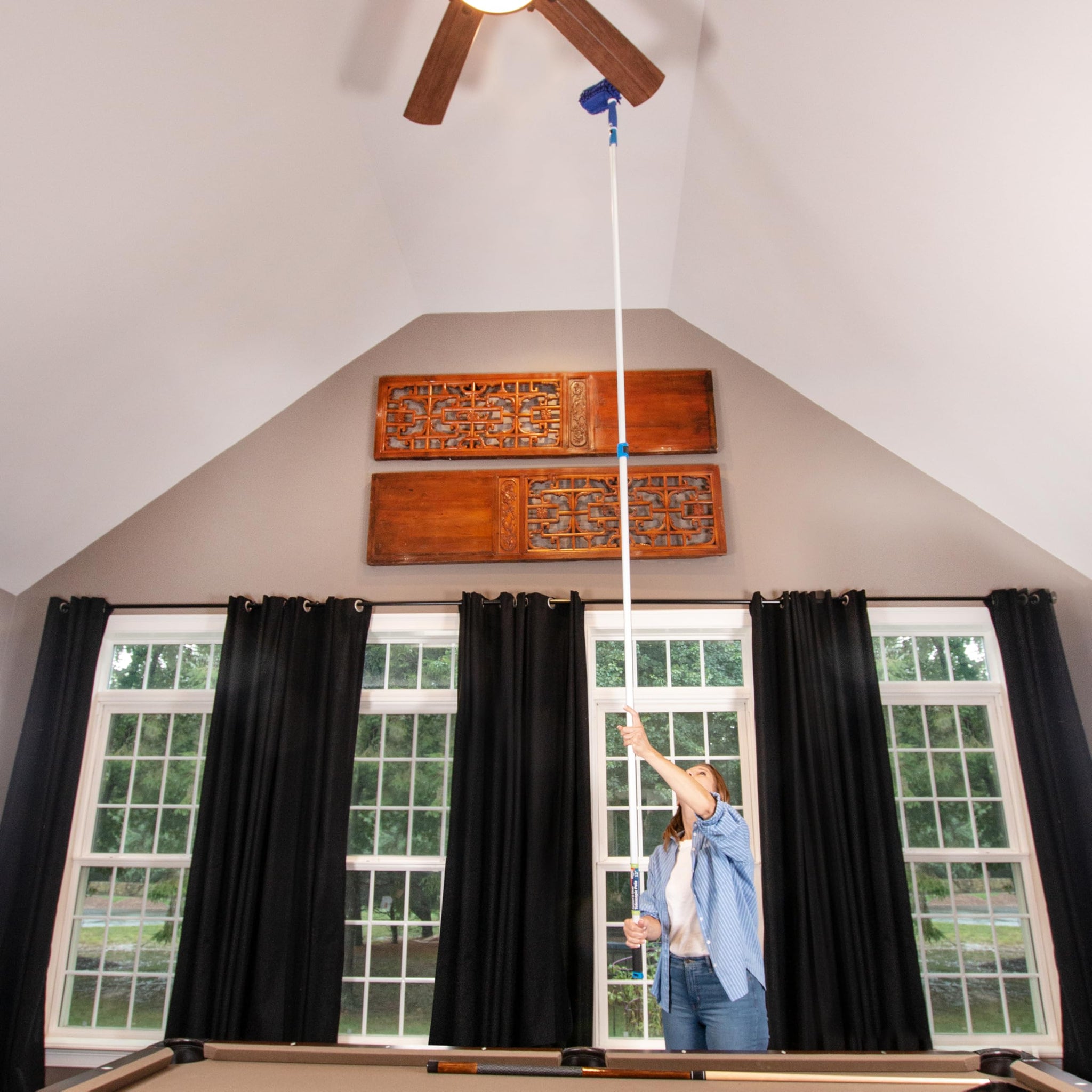 Unger Connect and Clean Microfiber Ceiling Fan Duster, Household Cleaning Supplies to Trap Dust and Dirt, Reusable and Machine Washable Sleeve