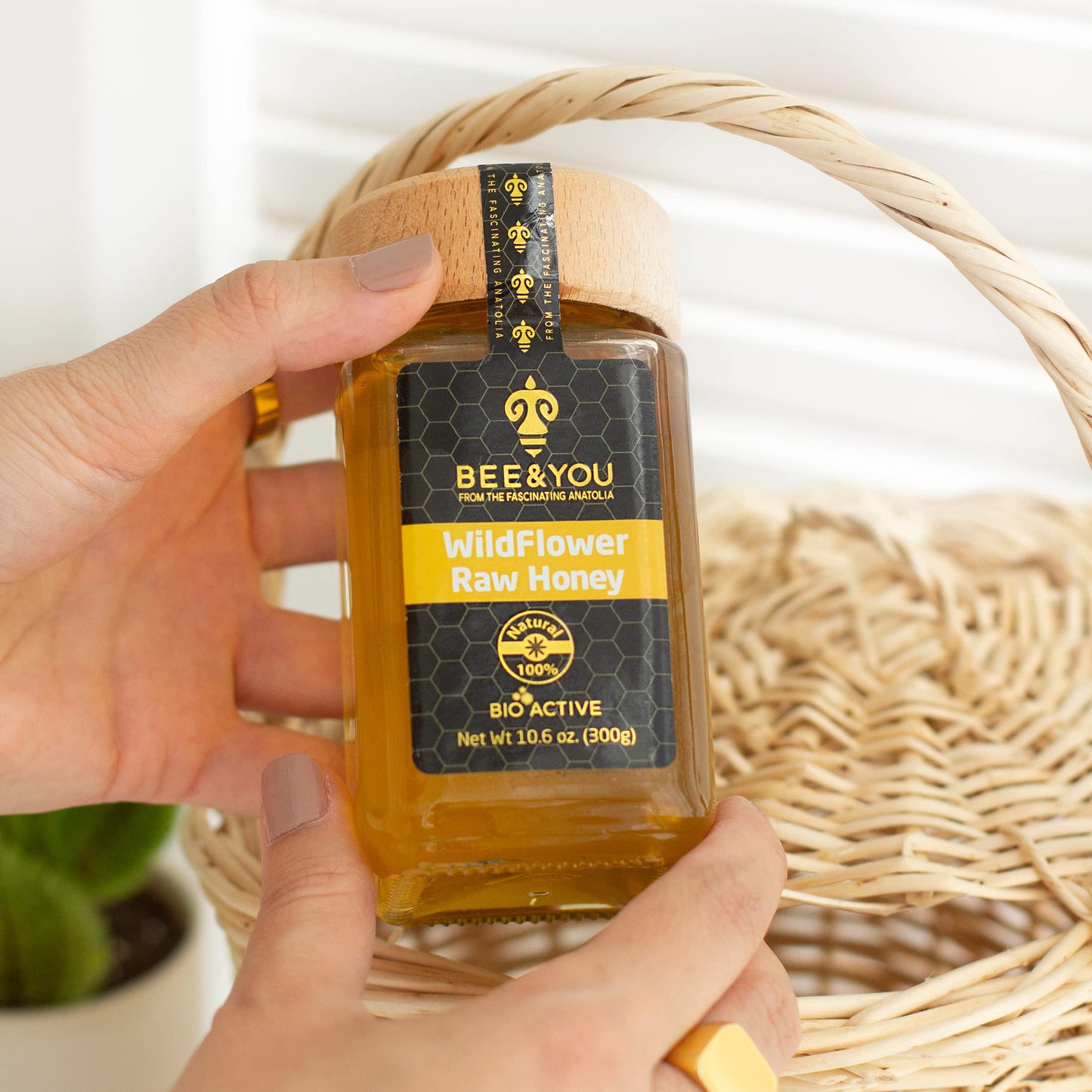 Bee and You Raw Wildflower Honey, 100% Natural, Wildcrafted, Polyflora and Unprocessed, Active Enzymes, Antioxidants, OU Kosher, Paleo, Gluten-Free