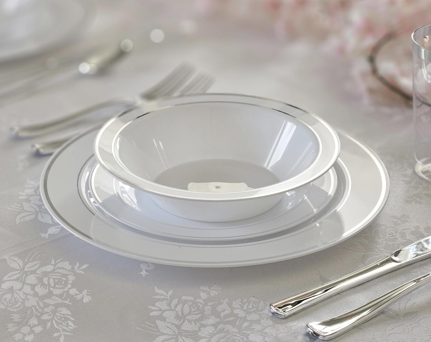 OCCASIONS 120 Bowls Pack, Heavyweight Disposable Wedding Party Plastic Bowls (14oz Soup Bowl, White & Silver Rim)