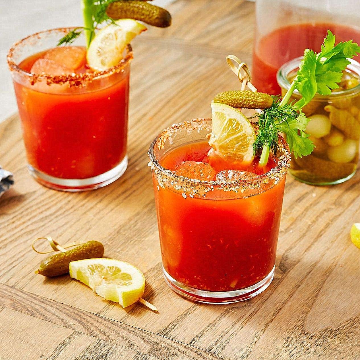 Texas Est. 1934 Bloody Mary Premium Mix | Natural ingredients Recipe | Fresh Vegetables Blend | Low Carb, Low Calories | Ready to Use | 32 OZ Bottle