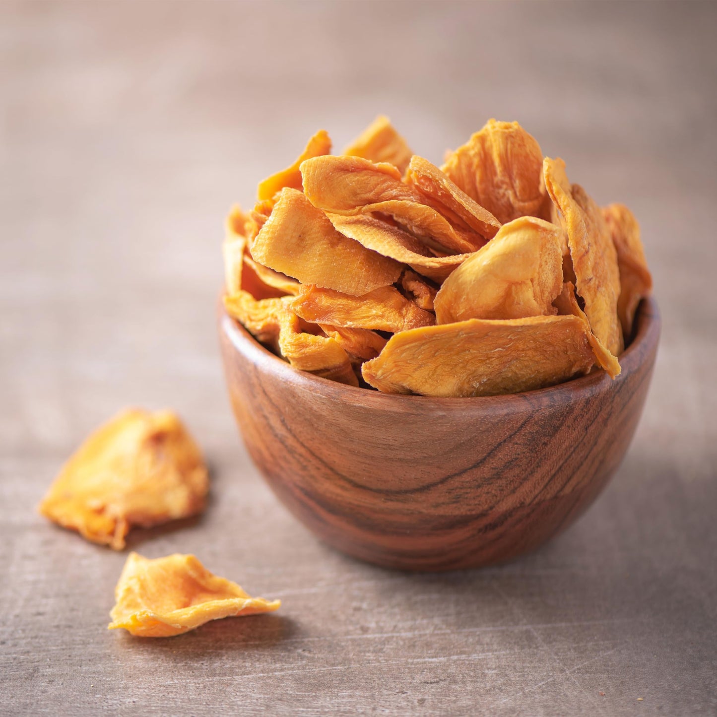 Yupik Organic Sliced Mango, 1 lb (16 oz), Non-GMO, Vegan, Gluten-Free, Kosher, Tropical Dried Fruits, Thin Mango Slices, No Sugar Added